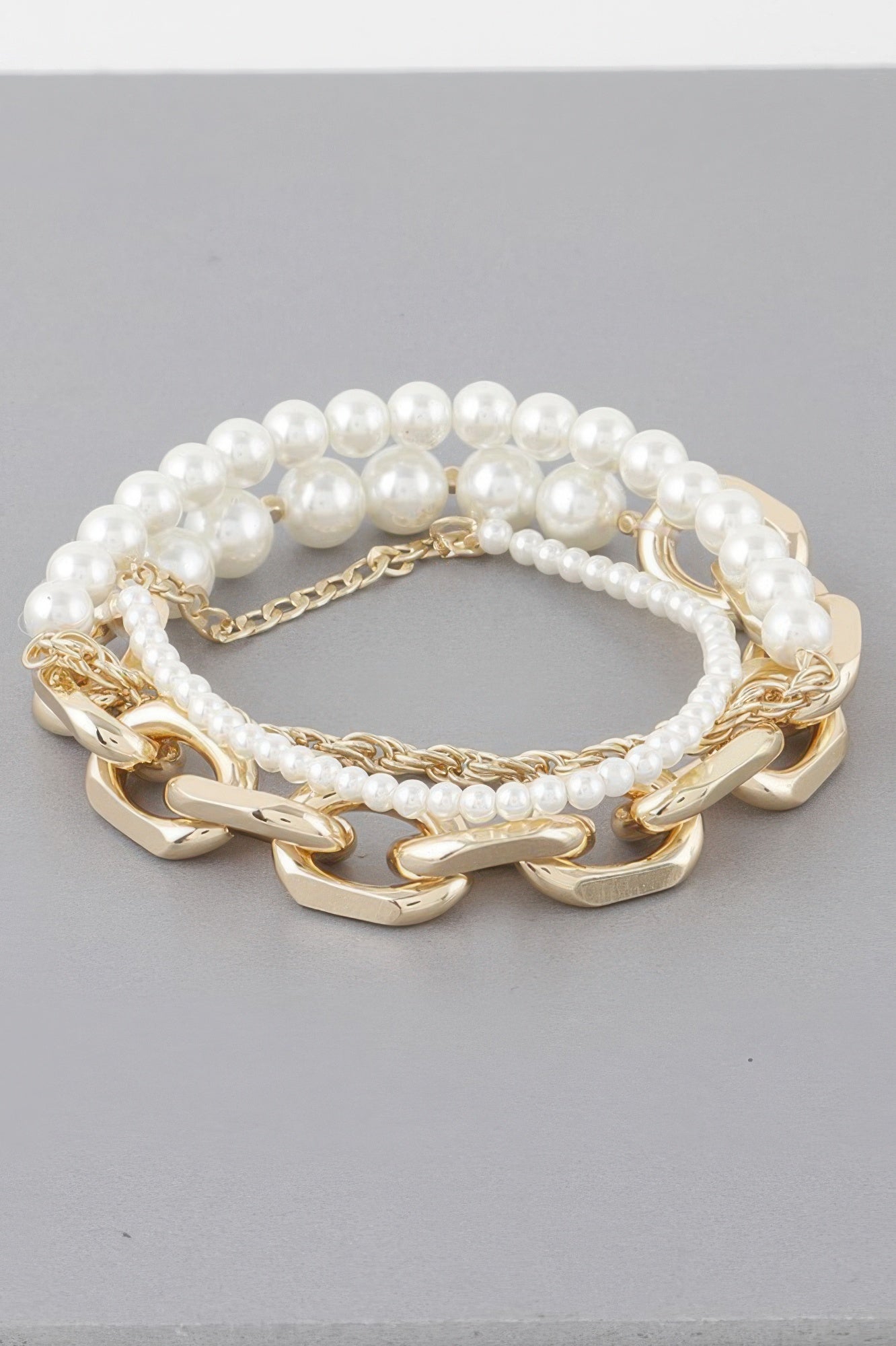 Multi Pearl Chain Bracelet product image