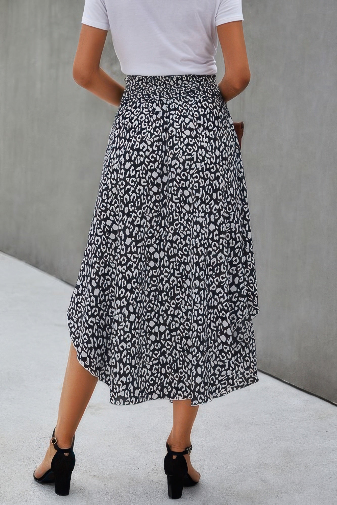 Shirred Waist Asymmetrical Hem Flared Skirt product image