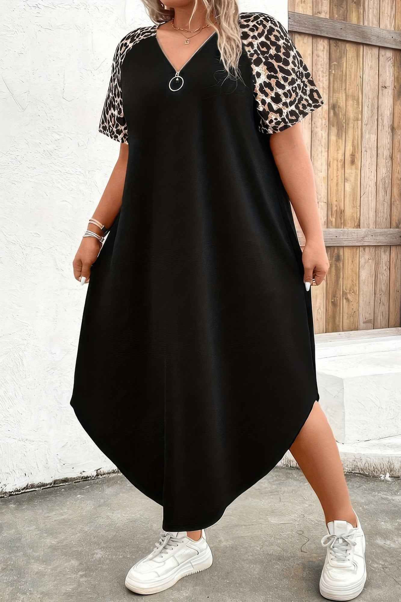 Plus Size Strip Sleeveless Loose Fit Full Dress Plus Size Strip Sleeveless Loose Fit Full Dress