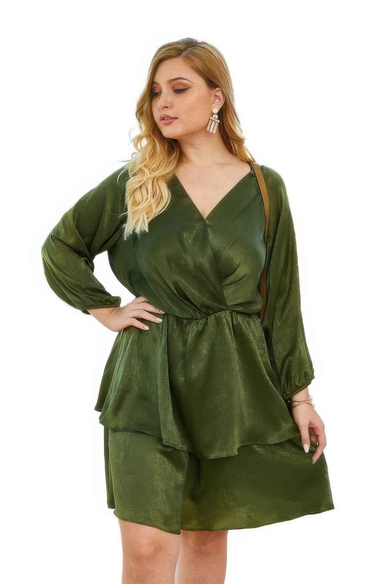 Plus Size Solid V Neck Ruffled Hem Dress Plus Size Solid V Neck Ruffled Hem Dress