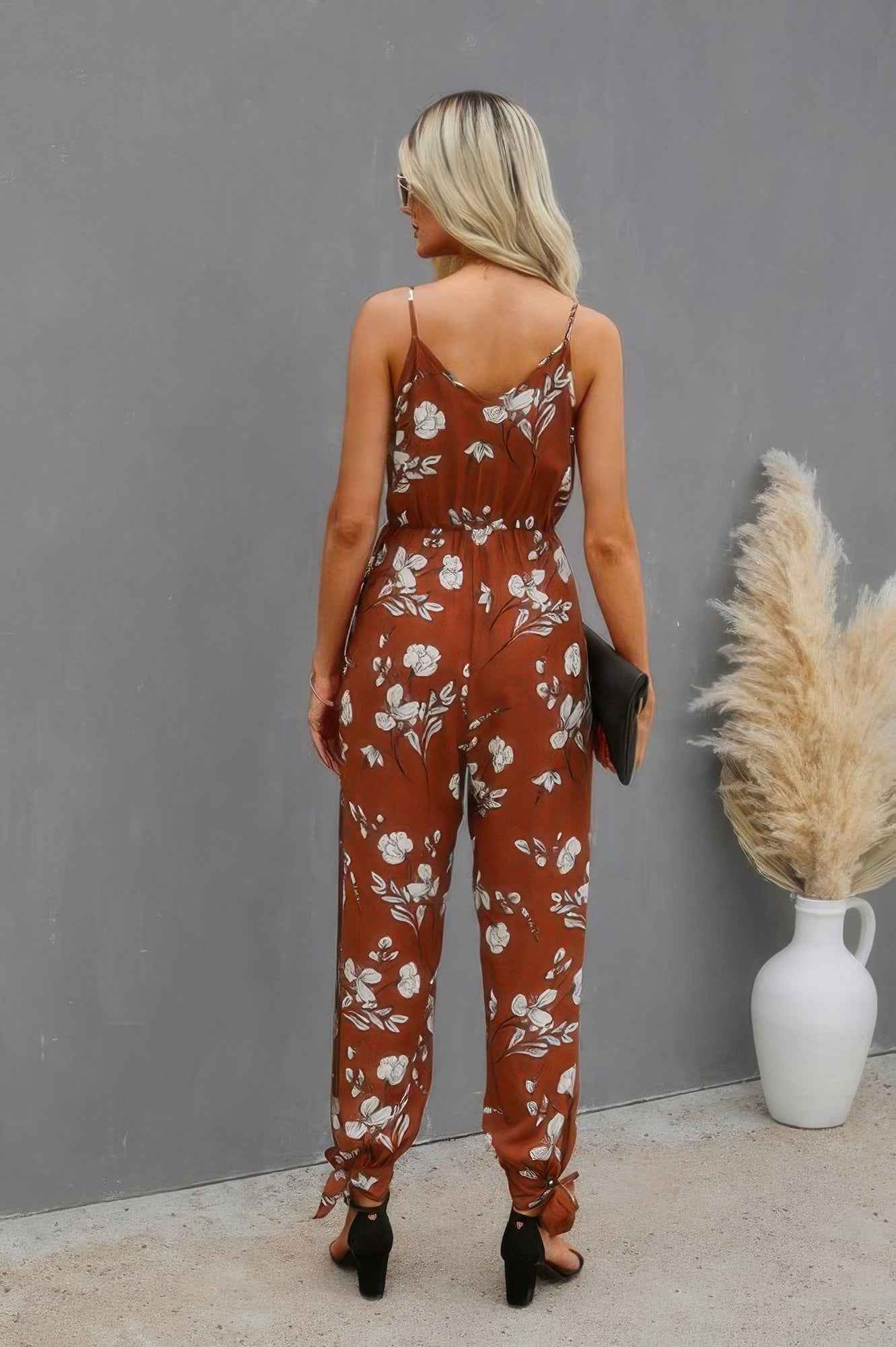 Sleeveless Floral Print Knot Side Cami Jumpsuit Sleeveless Floral Print Knot Side Cami Jumpsuit