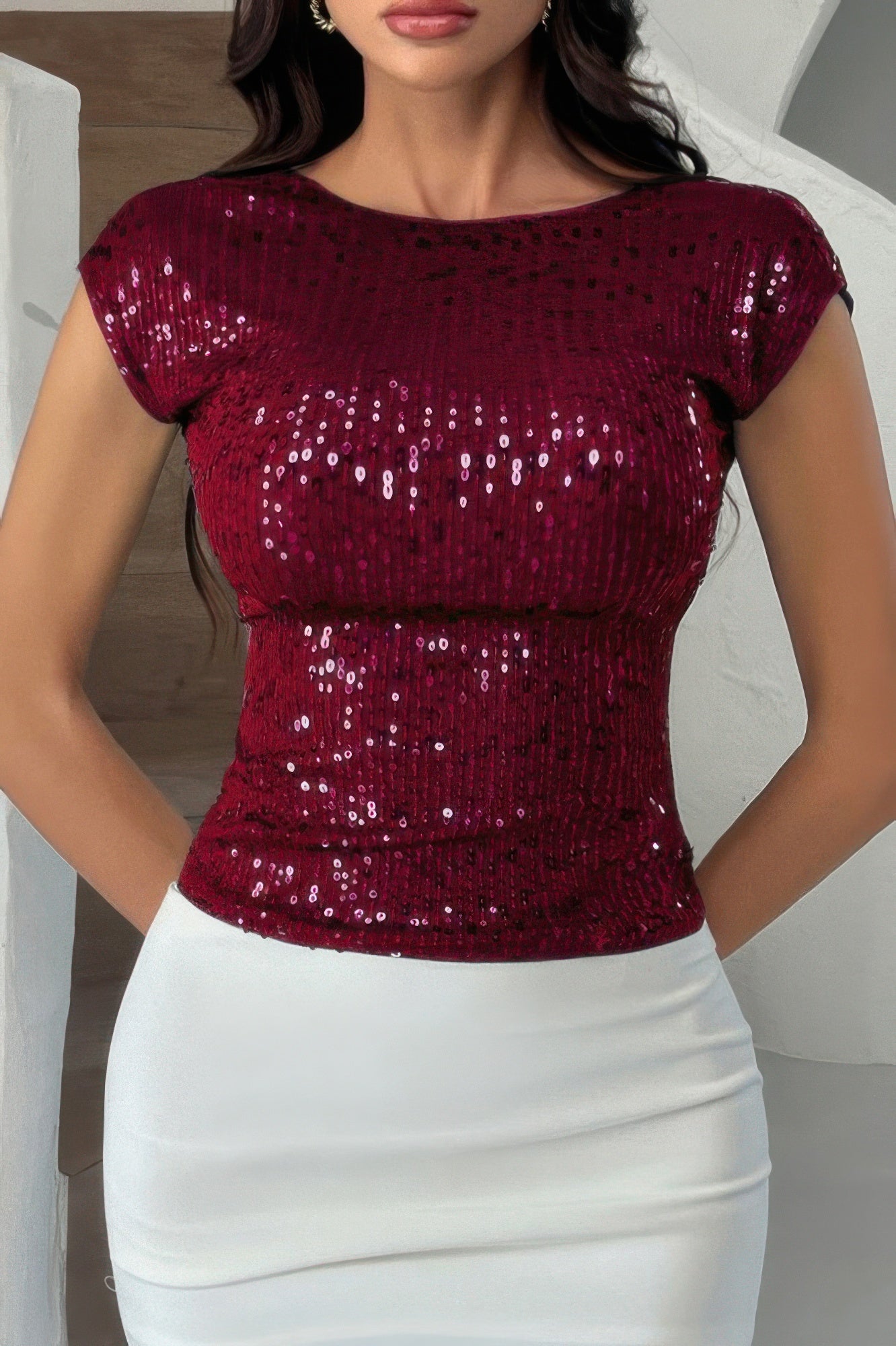 Round Neck Sequin Crop Slim Short Sleeves Top product image