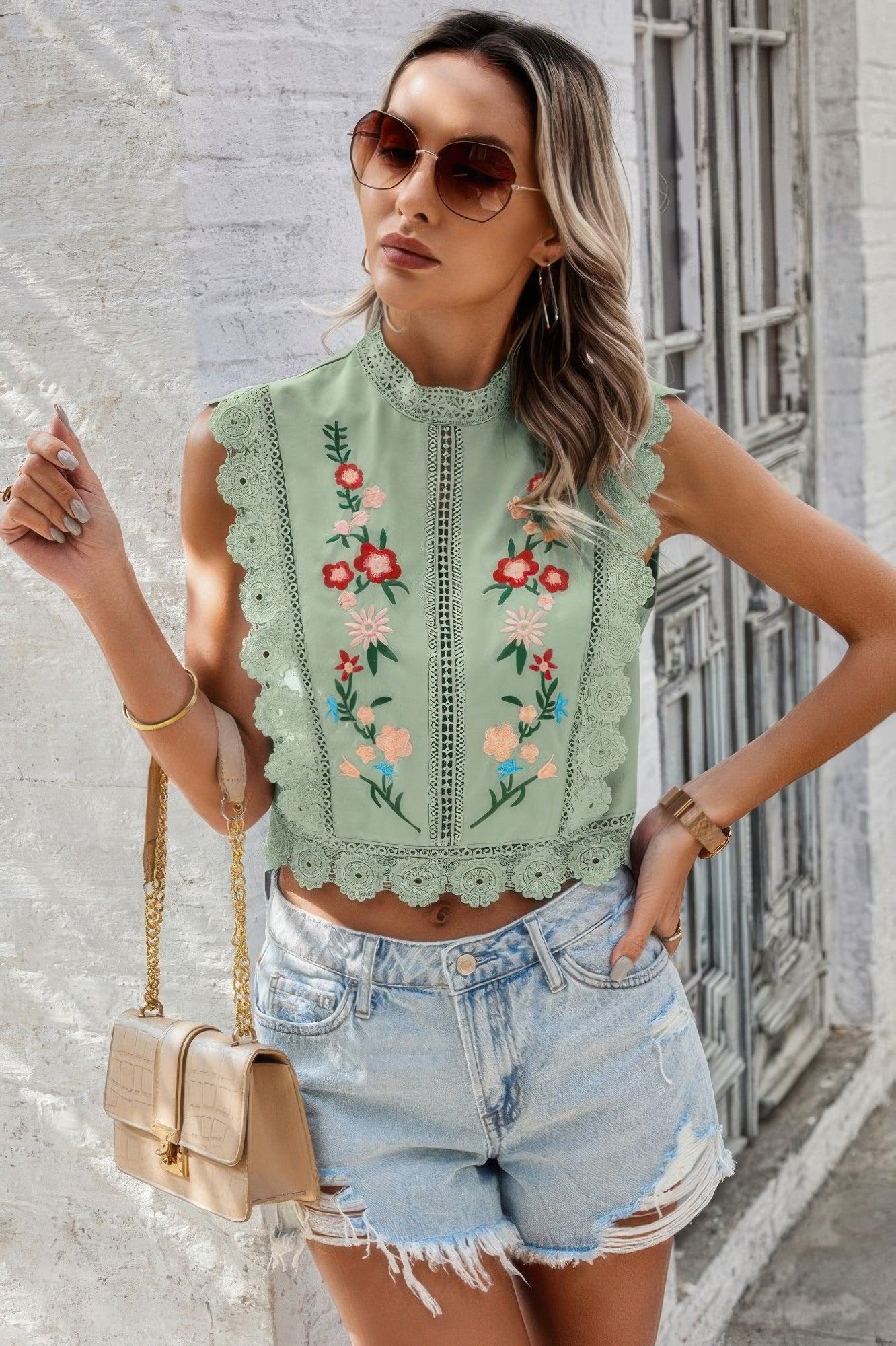 Sleeveless Floral Embroidery Guipure Lace Blouse product image