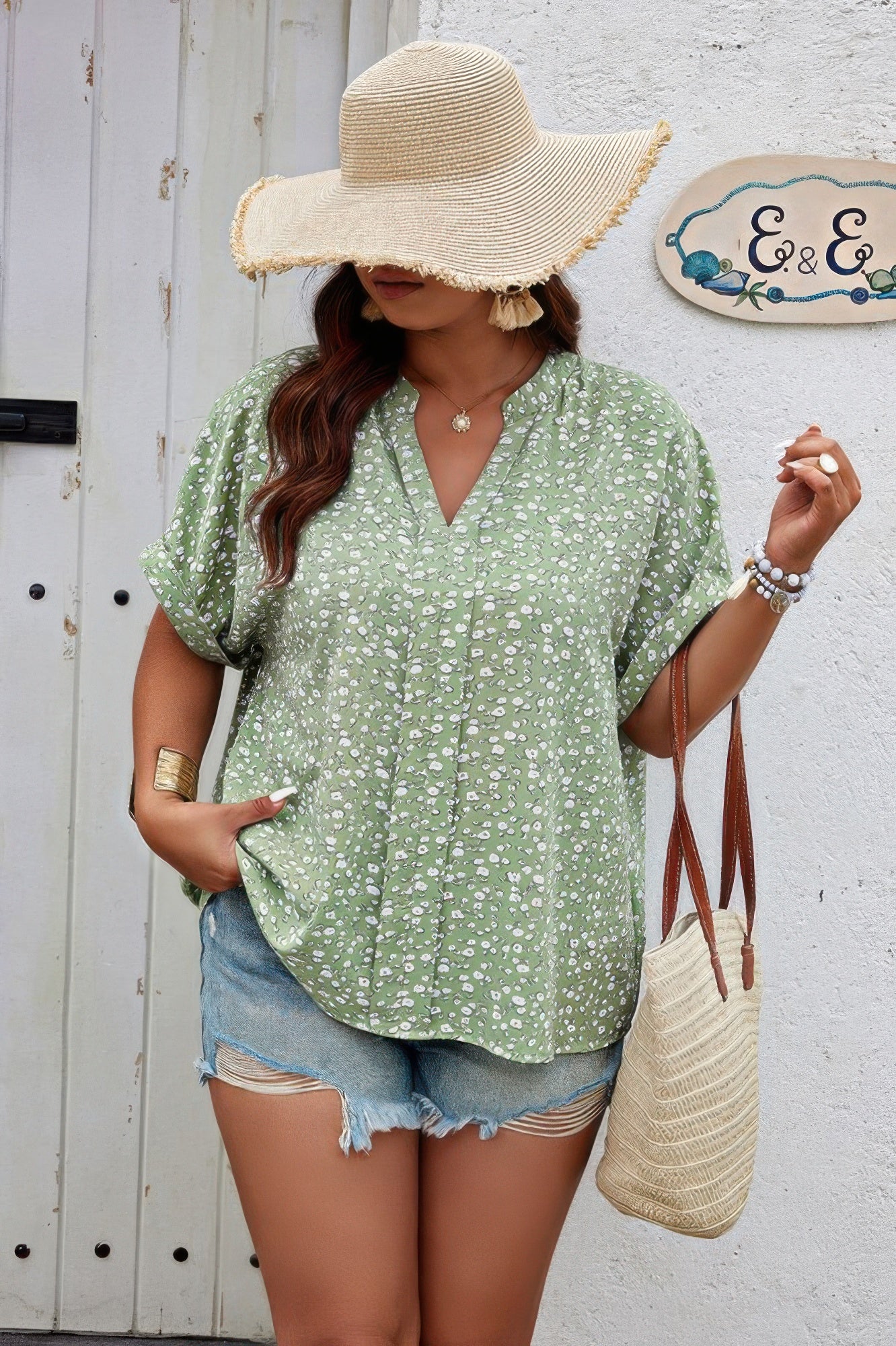 Plus Floral Print V Neck Short Sleeve Loose Blouse product image