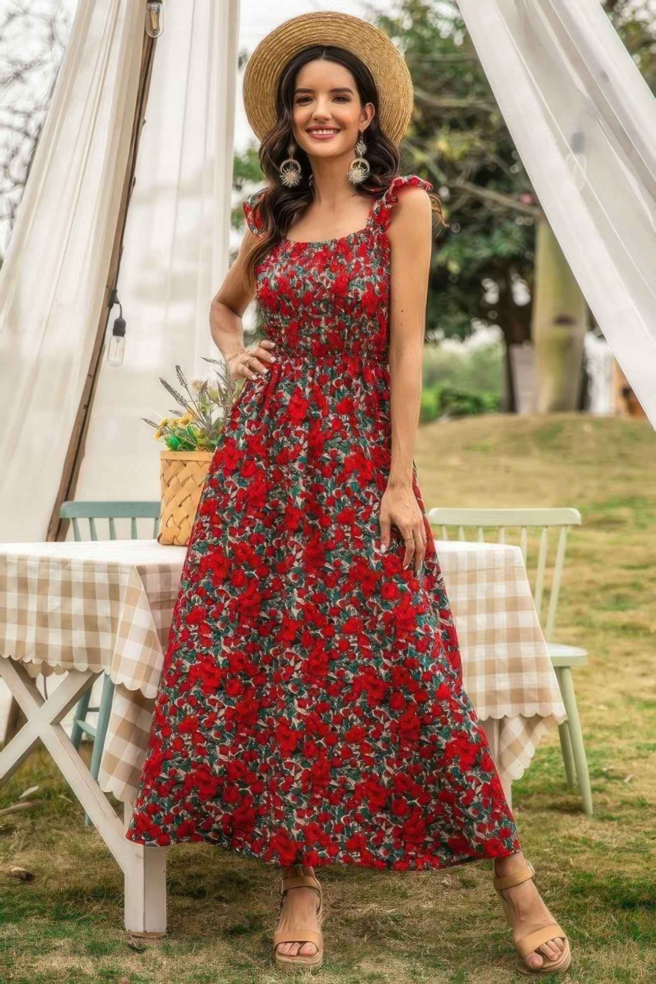 Sleeveless Floral Low Neck Max Dress Sleeveless Floral Low Neck Max Dress
