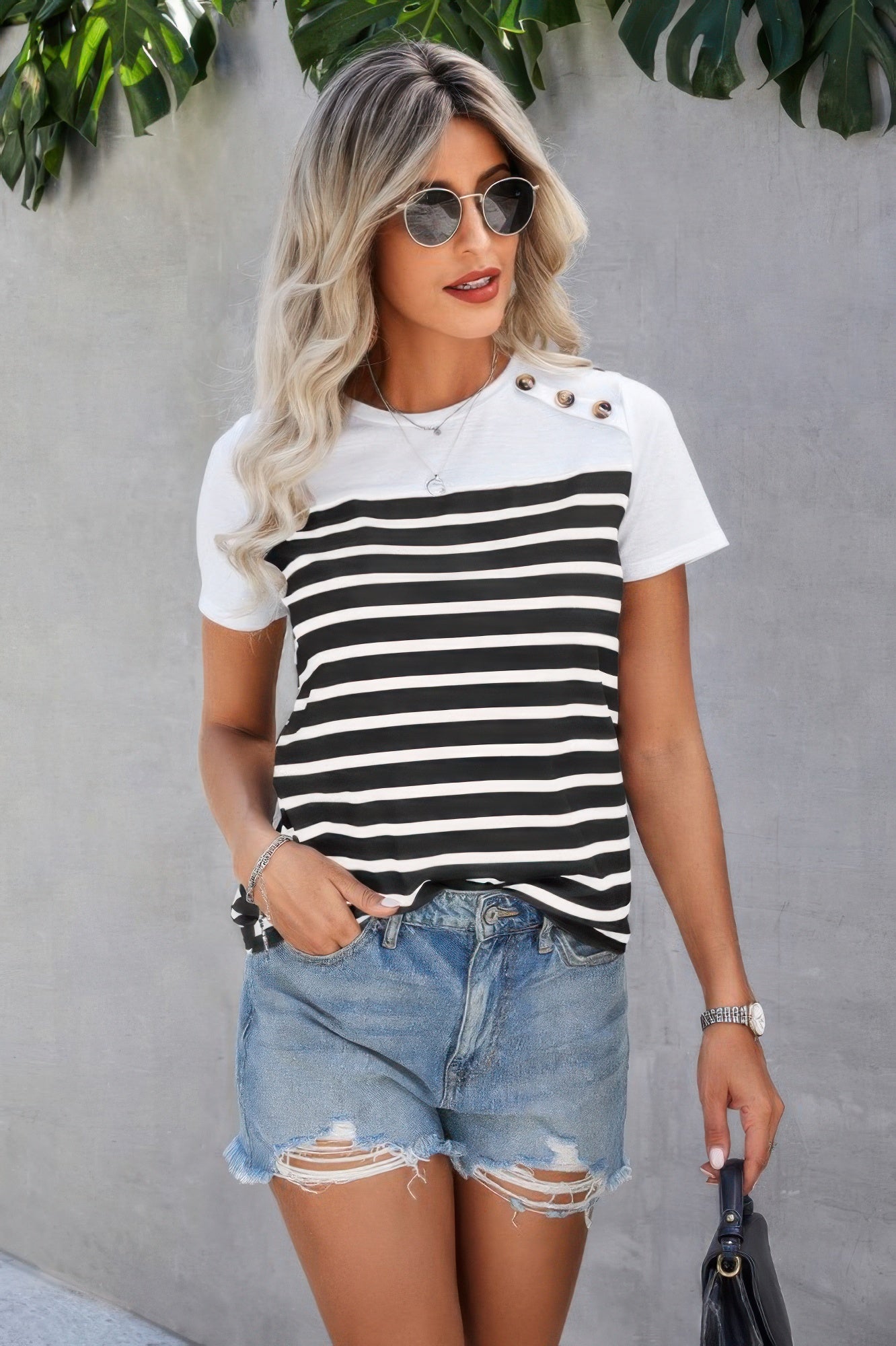 Strip Round Neck Loose Fit Button Tee product image