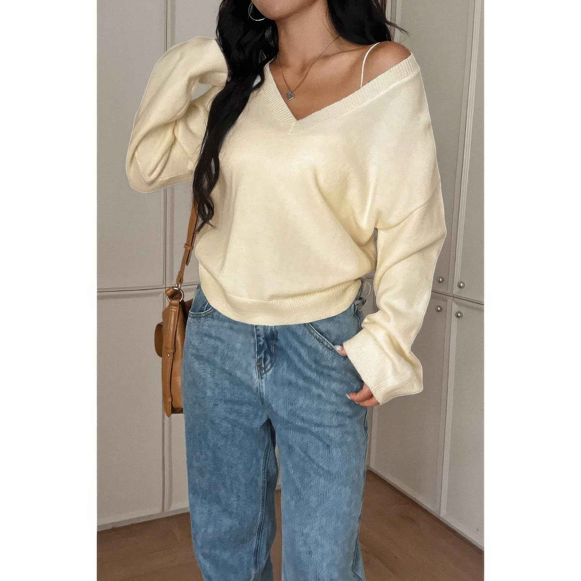 Solid Round Neck Knit Loose Sweater Solid Round Neck Knit Loose Sweater
