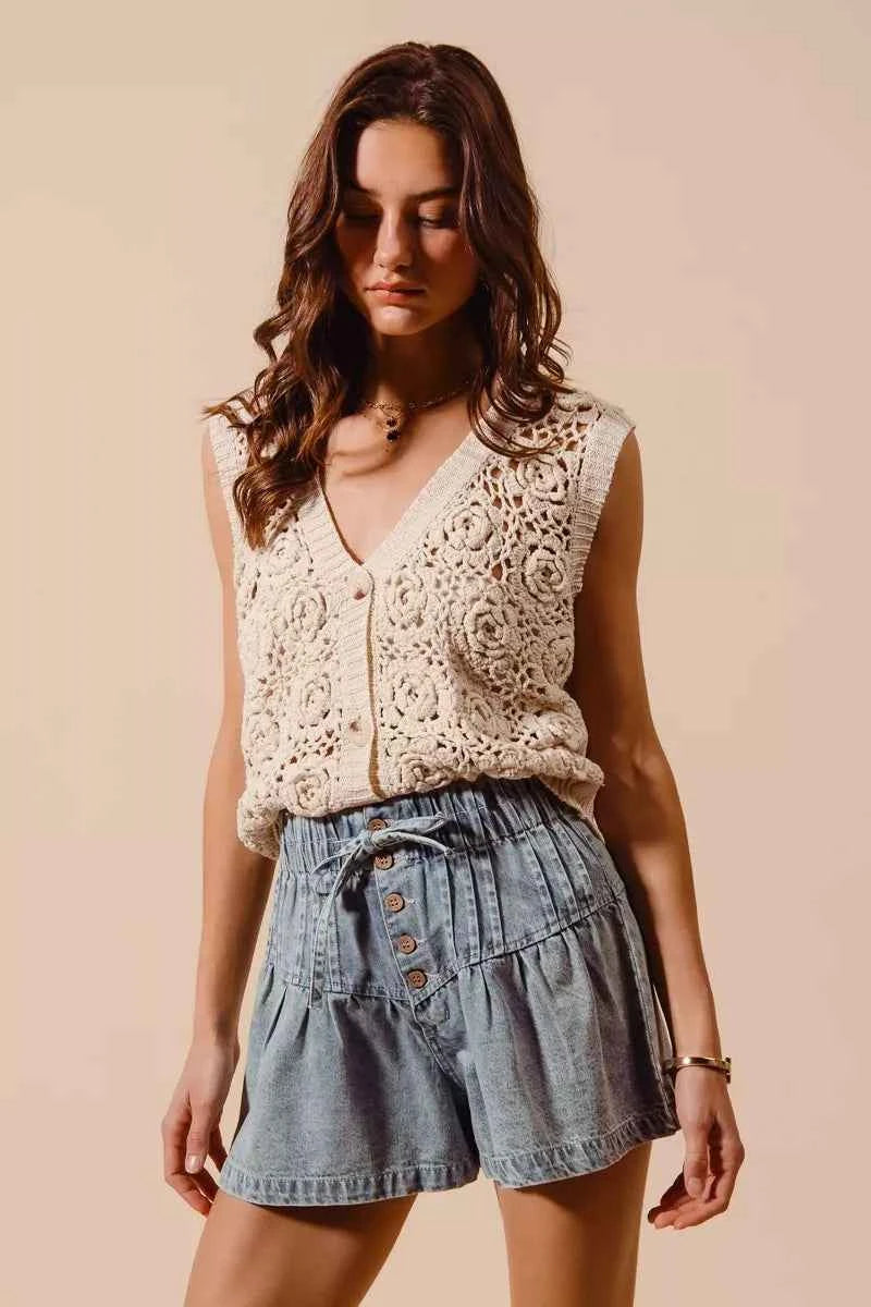 SO ME Flared Denim Shorts with Elasticized Waist SO ME Flared Denim Shorts with Elasticized Waist