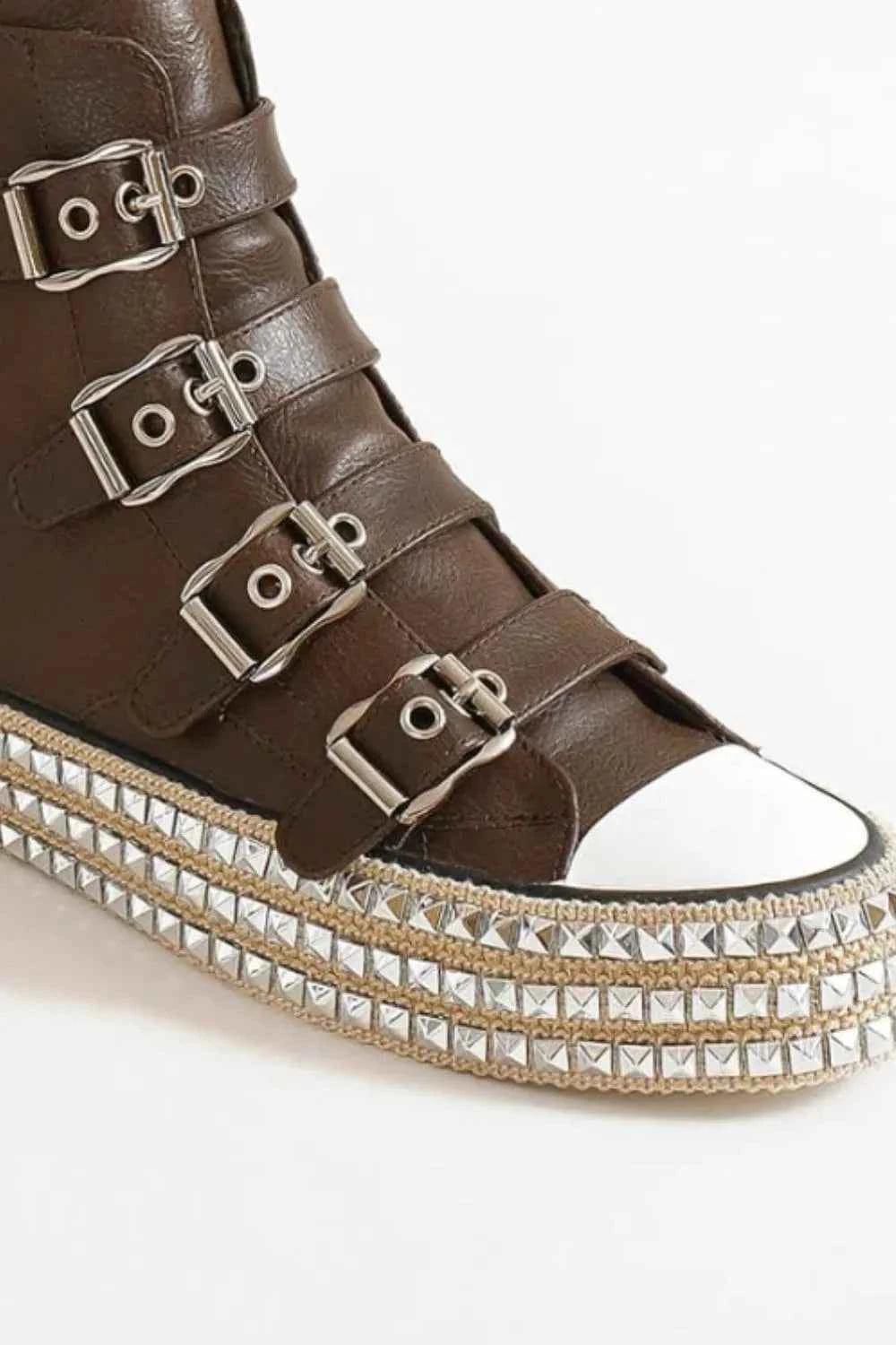Beast Fashion Multi-Buckle Straps Studded Platform Sneakers Beast Fashion Multi-Buckle Straps Studded Platform Sneakers