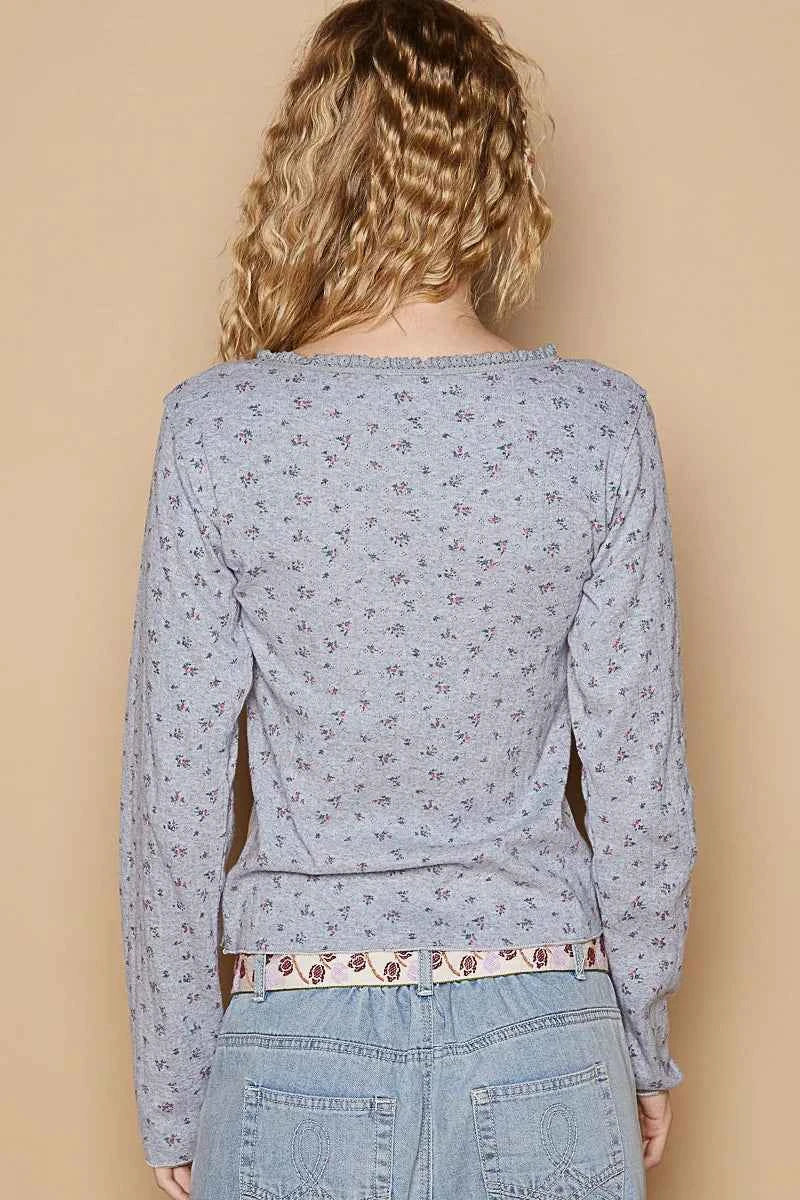 POL Floral V-Neck Long Sleeve T-Shirt POL Floral V-Neck Long Sleeve T-Shirt