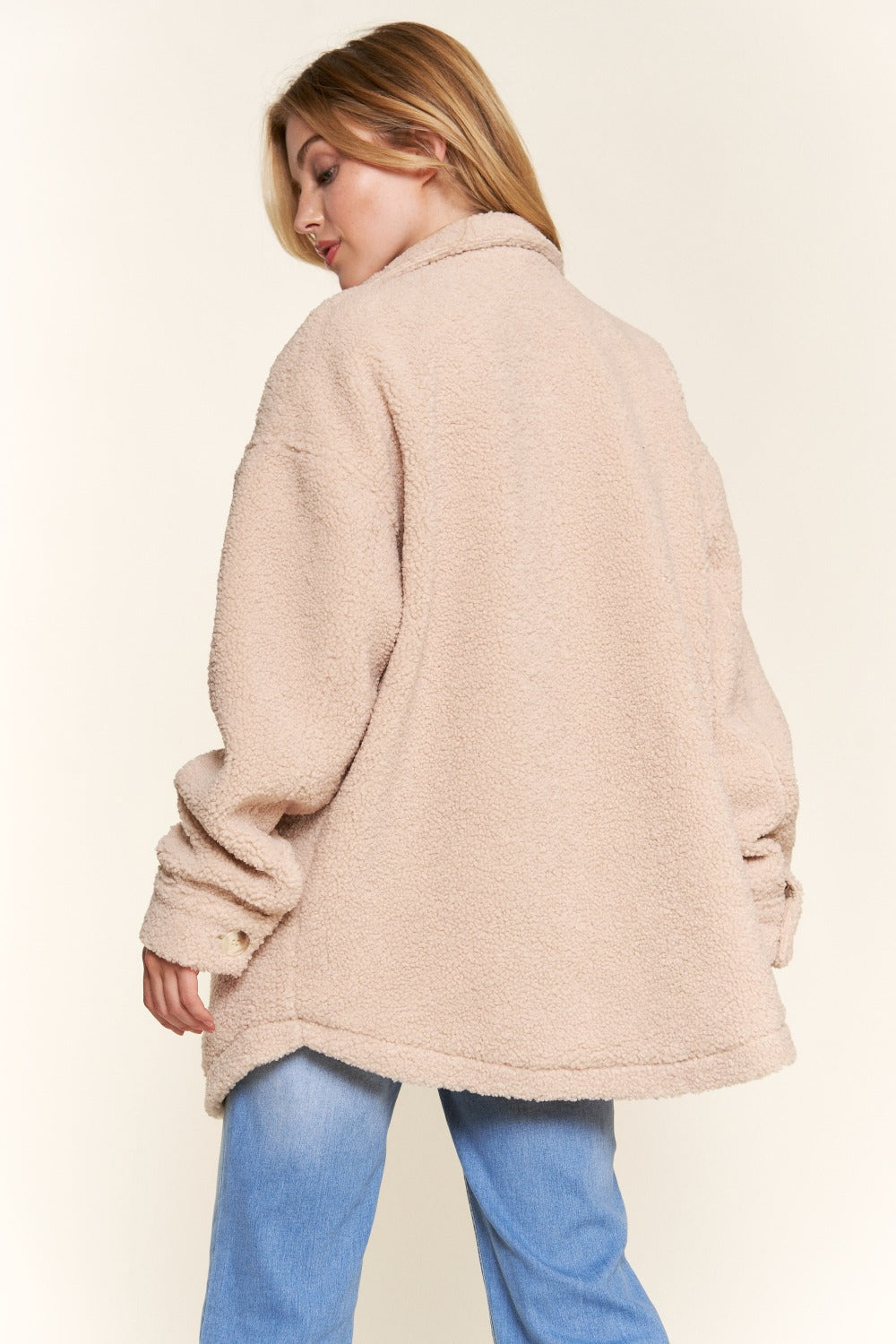 And The Why Teddy Sherpa Button Down Curved Hem Shacket And The Why Teddy Sherpa Button Down Curved Hem Shacket