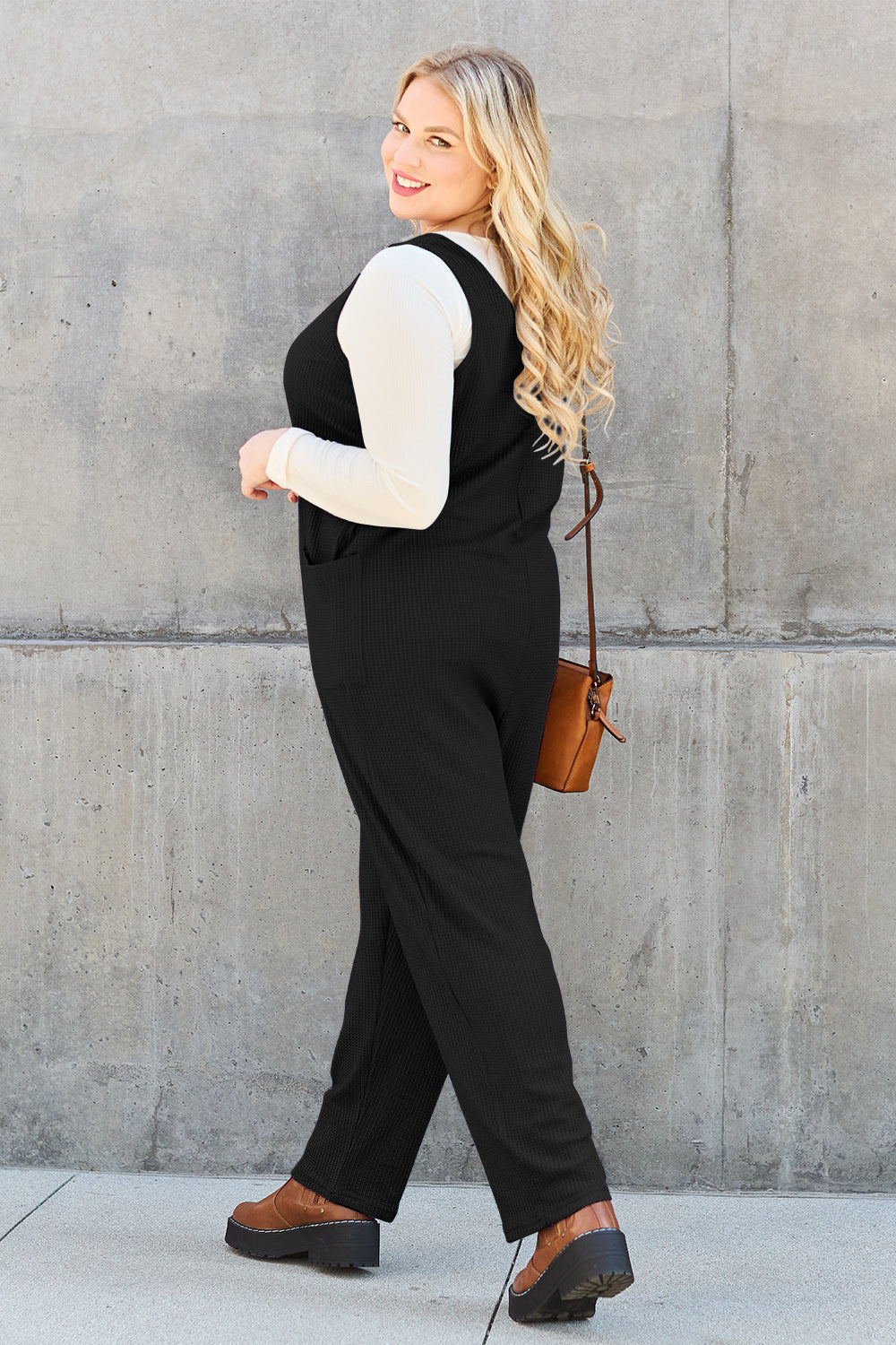 Double Take Full Size Sleeveless Straight Jumpsuit Double Take Full Size Sleeveless Straight Jumpsuit - TopFashionHQ