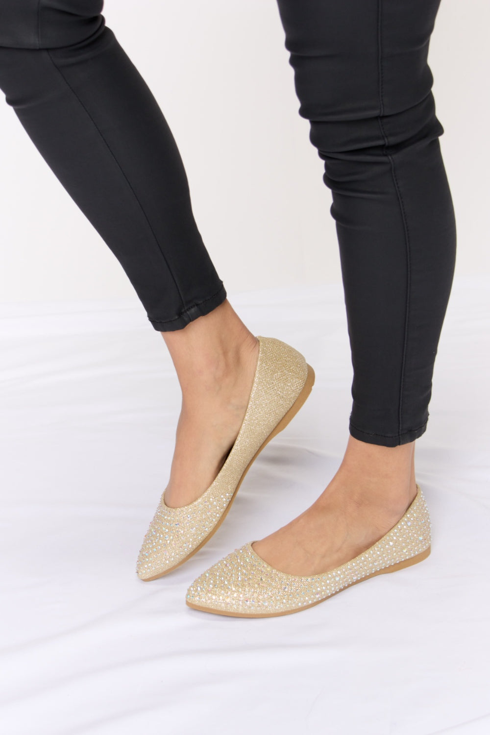 Forever Link Rhinestone Point Toe Flat Slip-Ons Forever Link Rhinestone Point Toe Flat Slip-Ons - TopFashionHQ