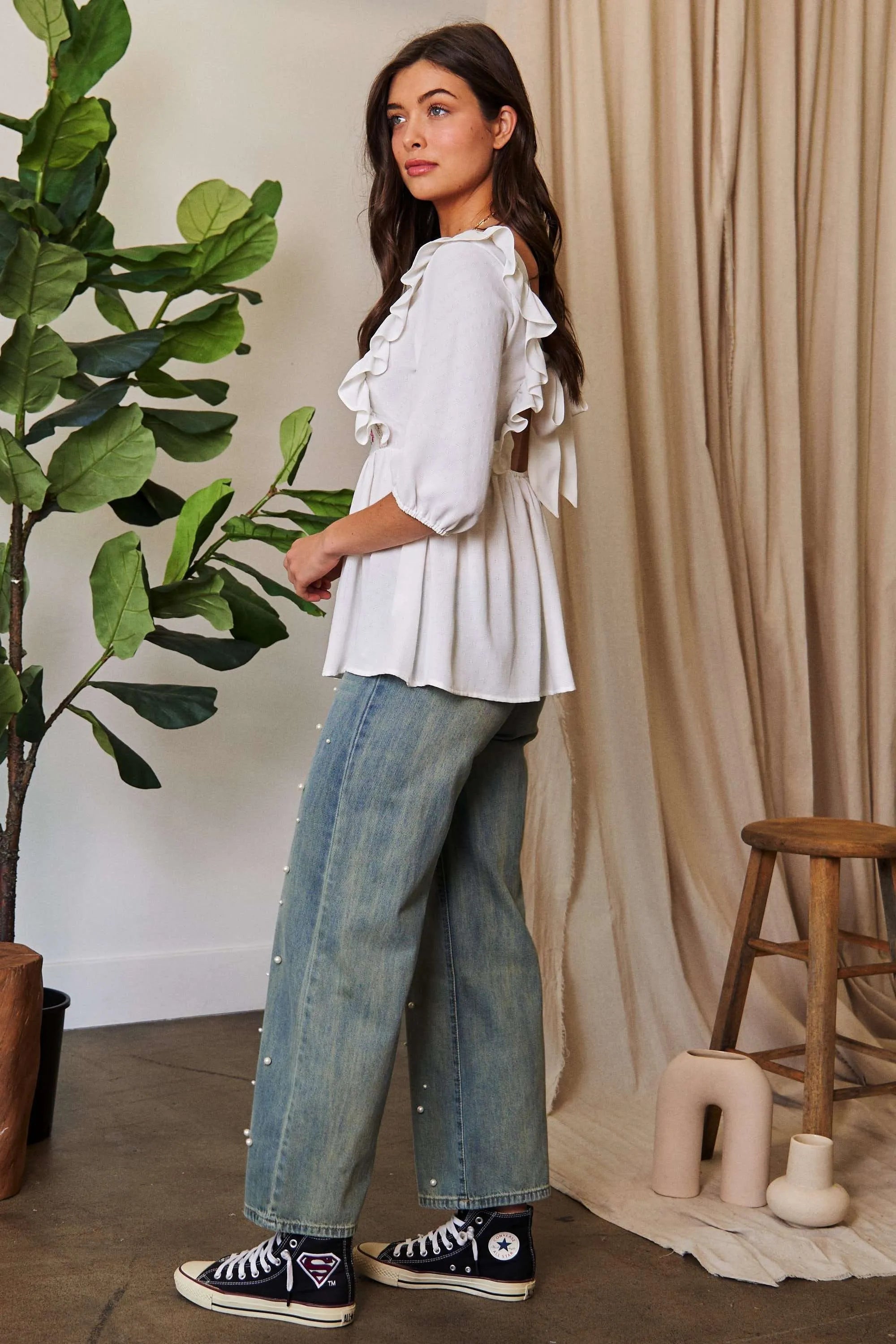 Davi & Dani Texture Tie Back Floral Embroidery Frill Blouse a78695f87e4b4fc981334529c5f53a2f-Max-Origin