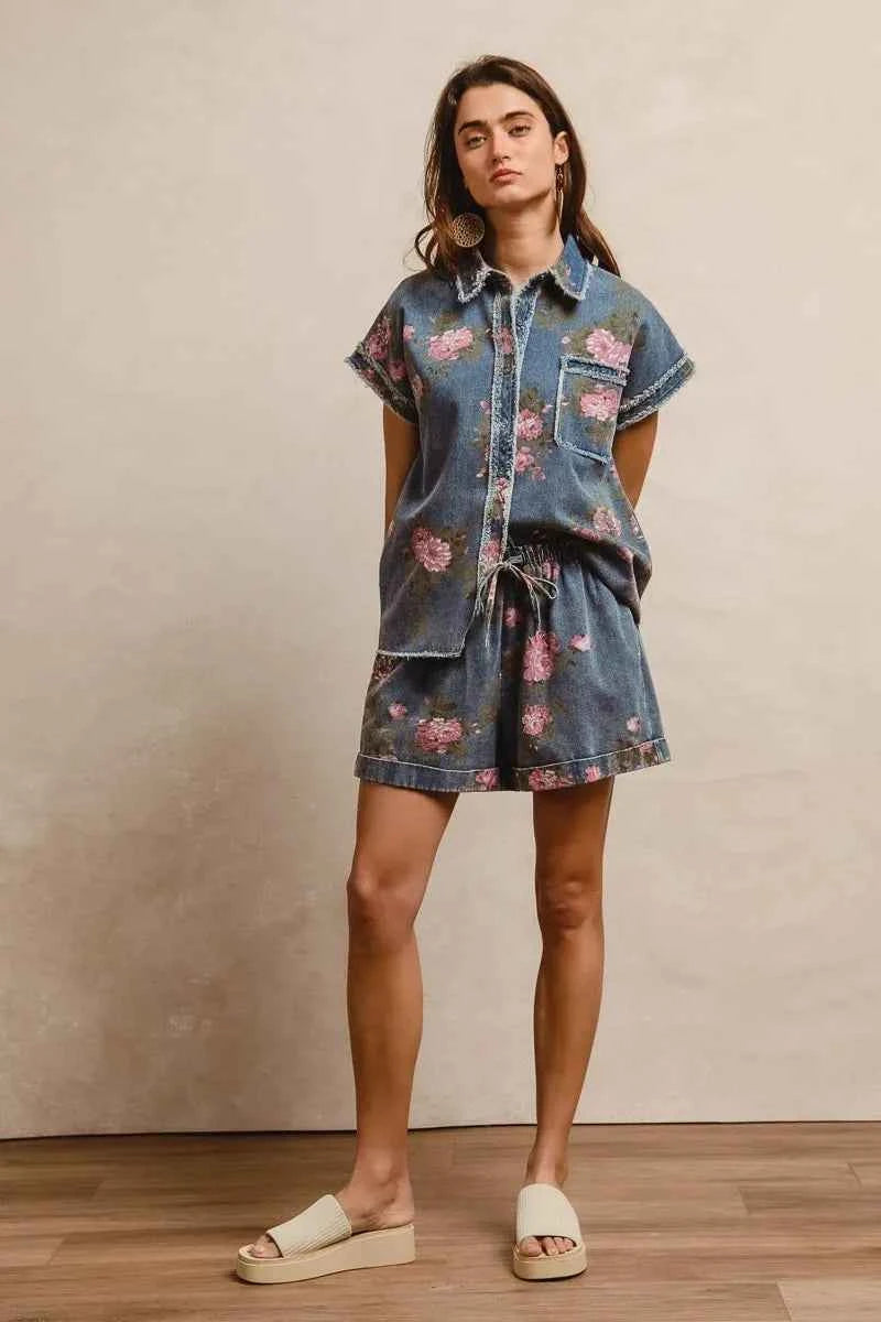 BiBi Floral Printed Denim Short Pants With Pocket BiBi Floral Printed Denim Short Pants With Pocket