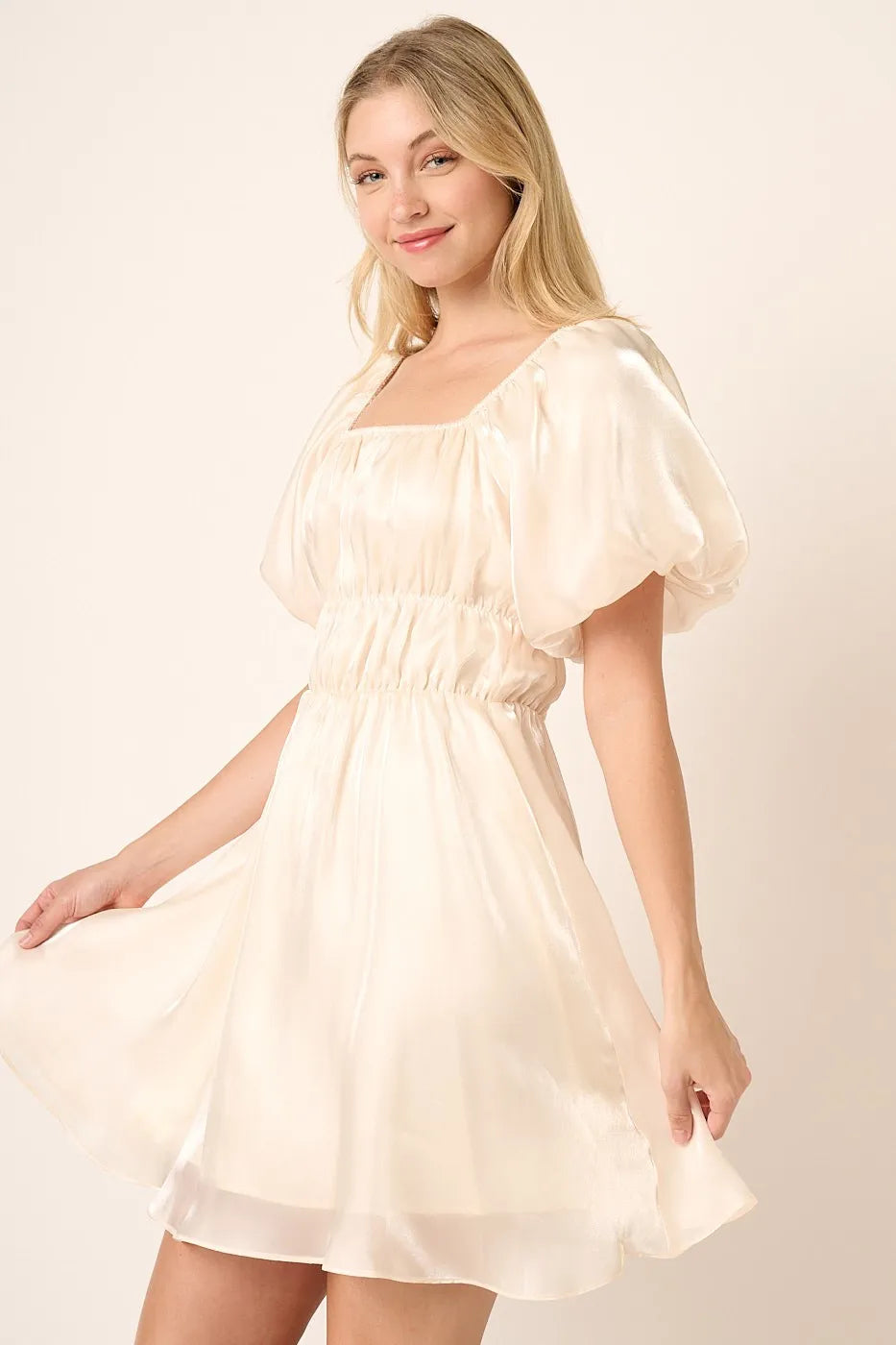 Mittoshop Metallic Organza Fabric Balloon Sleeve Mini Dress ab3eeb7dbe6b47ba8e69a98475d0546b-Max-Origin