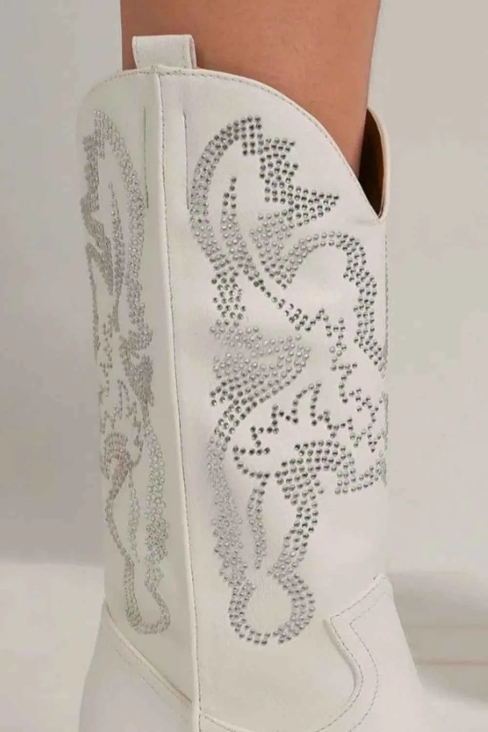 Beast Fashion Rhinestone Detail Point Toe Boots Beast Fashion Rhinestone Detail Point Toe Boots