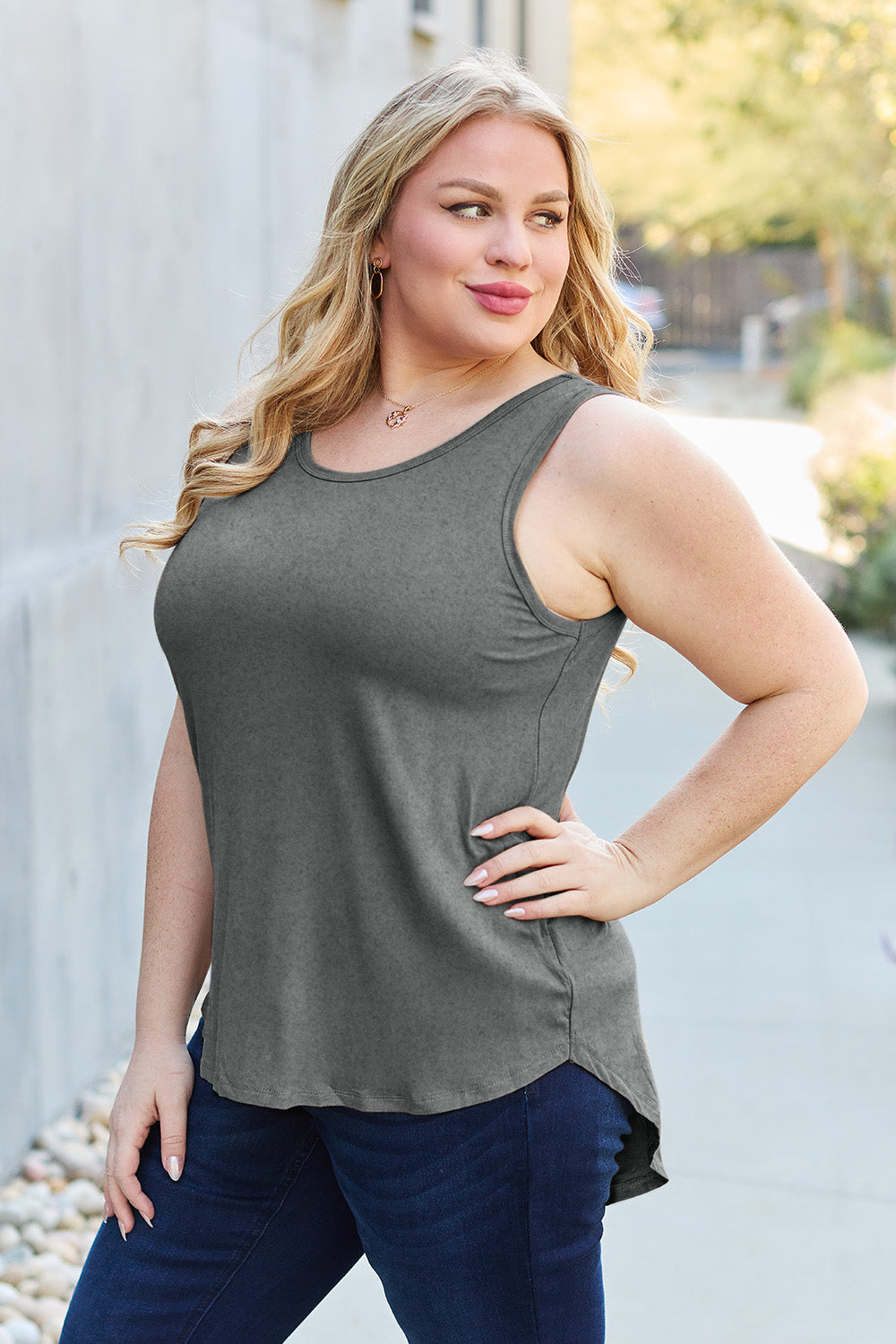 Basic Bae Full Size Round Neck Tank Basic Bae Full Size Round Neck Tank - TopFashionHQ