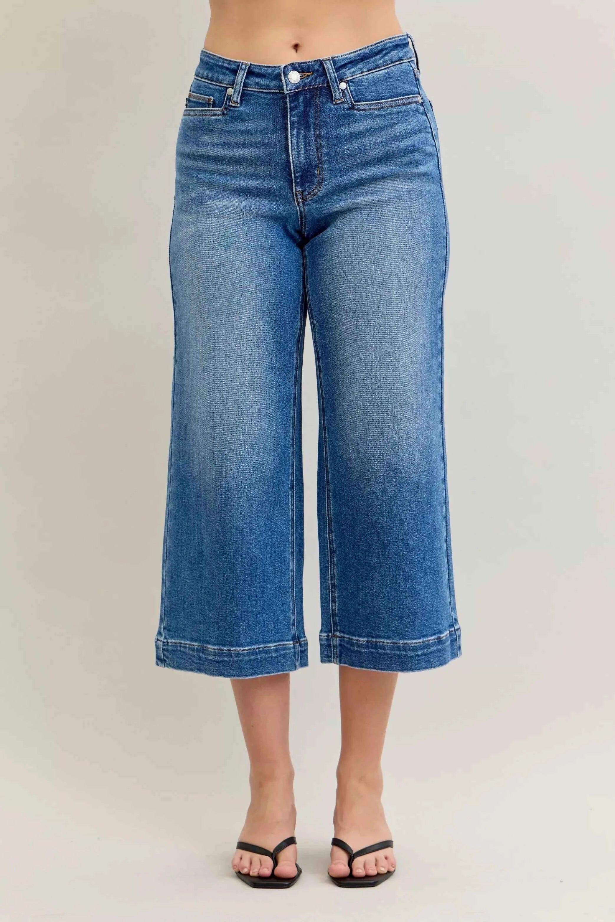 Judy Blue Mid Rise Crop Wide Leg Jeans Judy Blue Mid Rise Crop Wide Leg Jeans