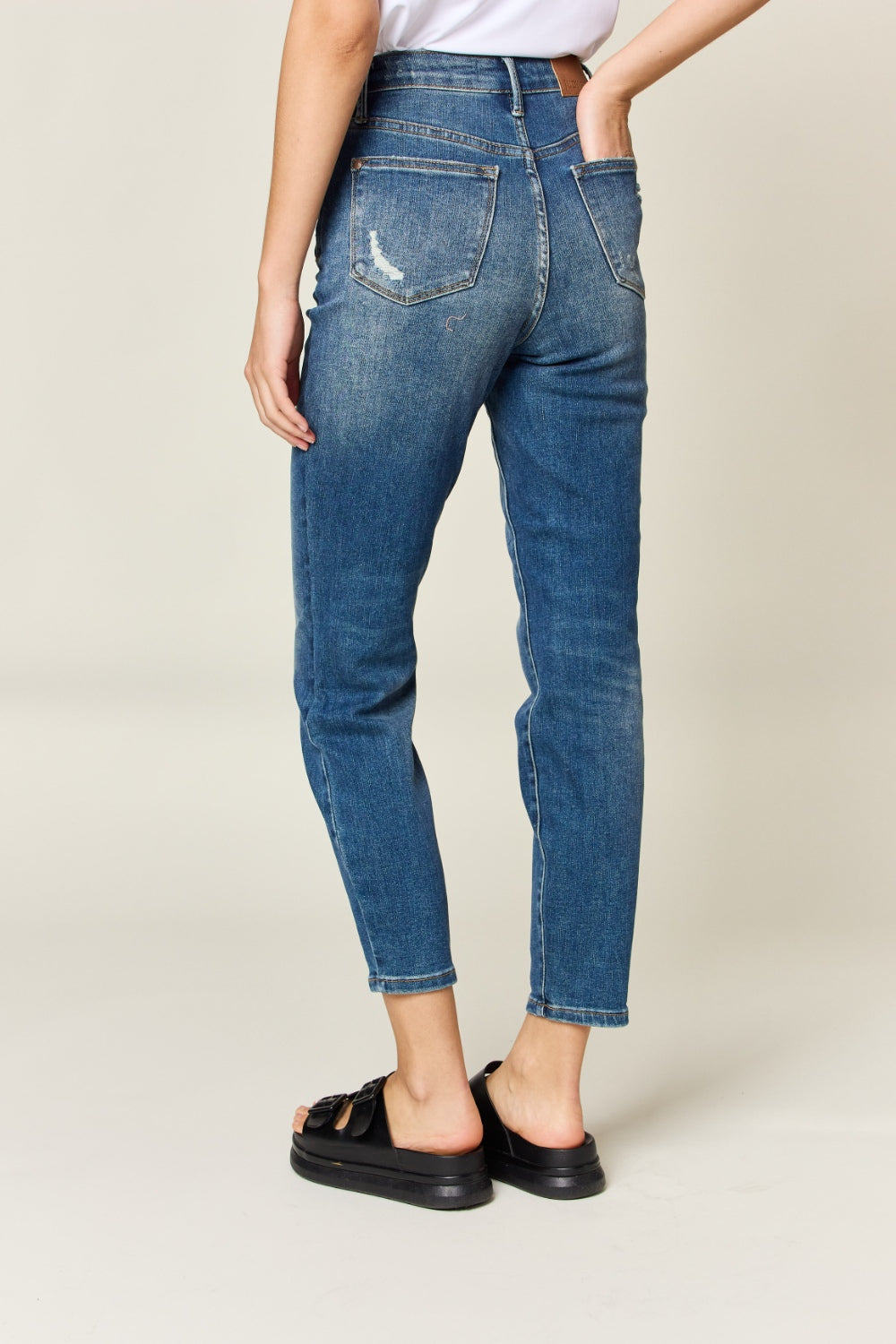 Judy Blue Full Size Tummy Control High Waist Slim Jeans Judy Blue Full Size Tummy Control High Waist Slim Jeans - TopFashionHQ