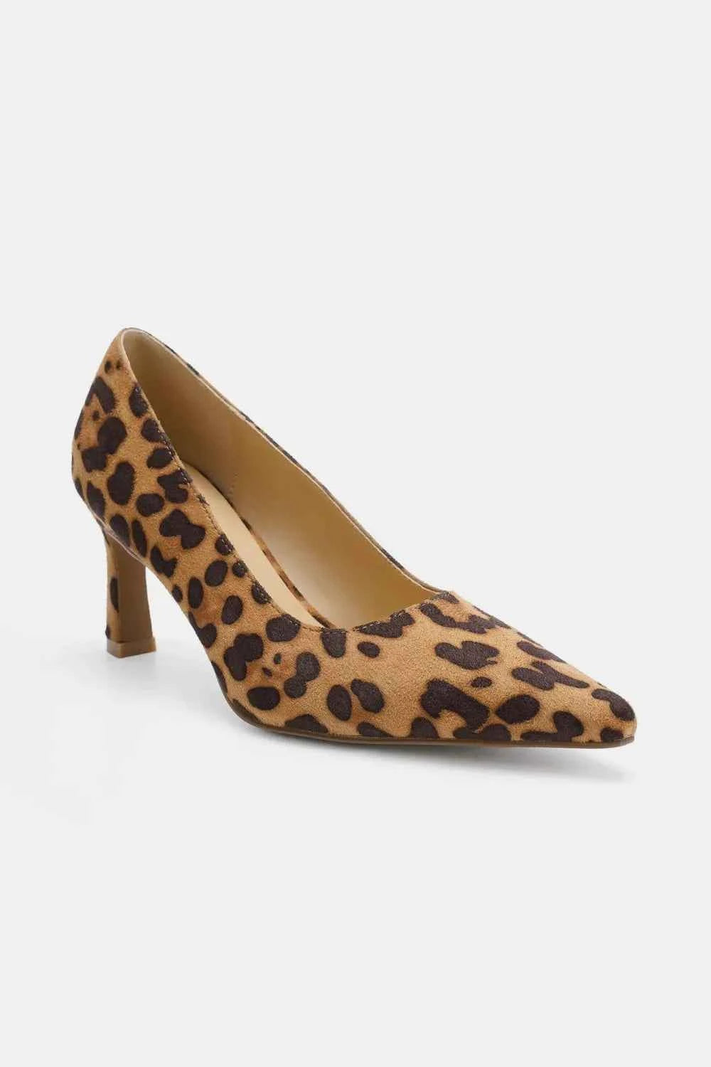 Beast Fashion Faux Suede Leopard Point Toe Pumps Beast Fashion Faux Suede Leopard Point Toe Pumps