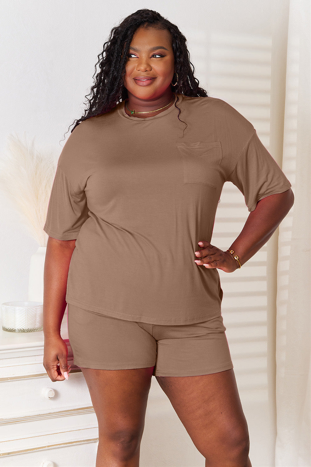 Basic Bae Full Size Soft Rayon Half Sleeve Top and Shorts Set Basic Bae Full Size Soft Rayon Half Sleeve Top and Shorts Set - TopFashionHQ