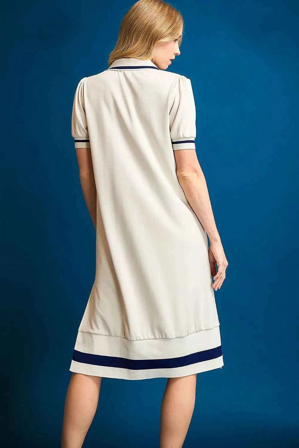 Umgee Side Slit Contrast Trim Short Sleeve Dress Umgee Side Slit Contrast Trim Short Sleeve Dress
