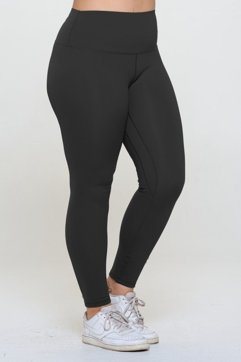 Yelete Full Size Fleece Lined High Waisted Leggings Yelete Full Size Fleece Lined High Waisted Leggings