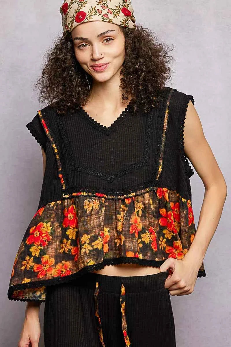 POL Lace Detail Floral Cropped Ruffled Top POL Lace Detail Floral Cropped Ruffled Top