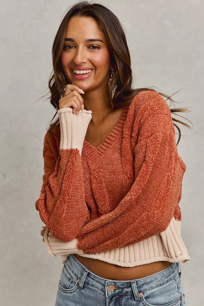 SO ME Chenille Cable Knit V Neck Contrast Cropped Sweater bde9c0cdd5a343b18d5d93fcb6260b64-Max-Origin