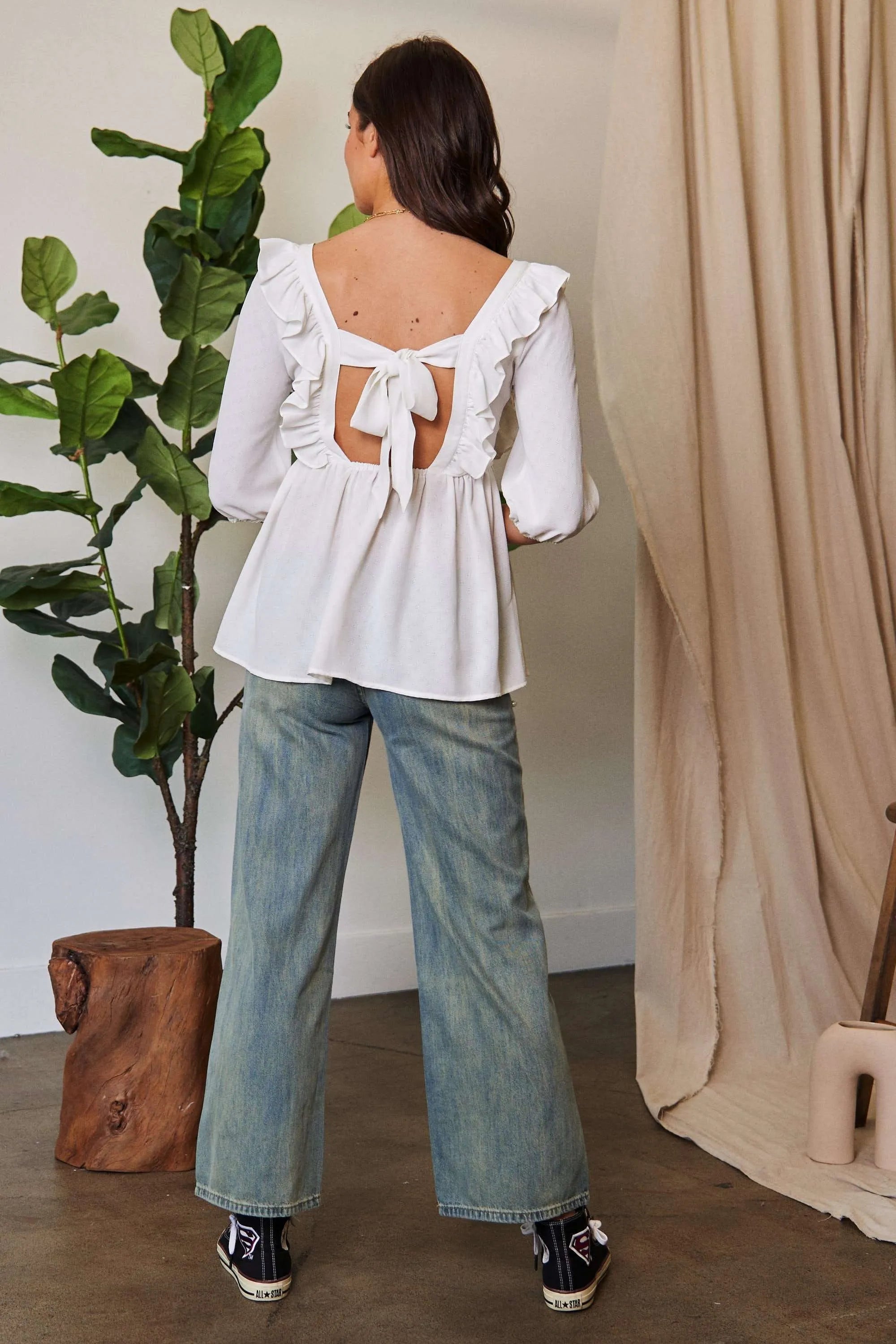 Davi & Dani Texture Tie Back Floral Embroidery Frill Blouse c2374eb01f1d4dba9df684bc3932d1e2-Max-Origin