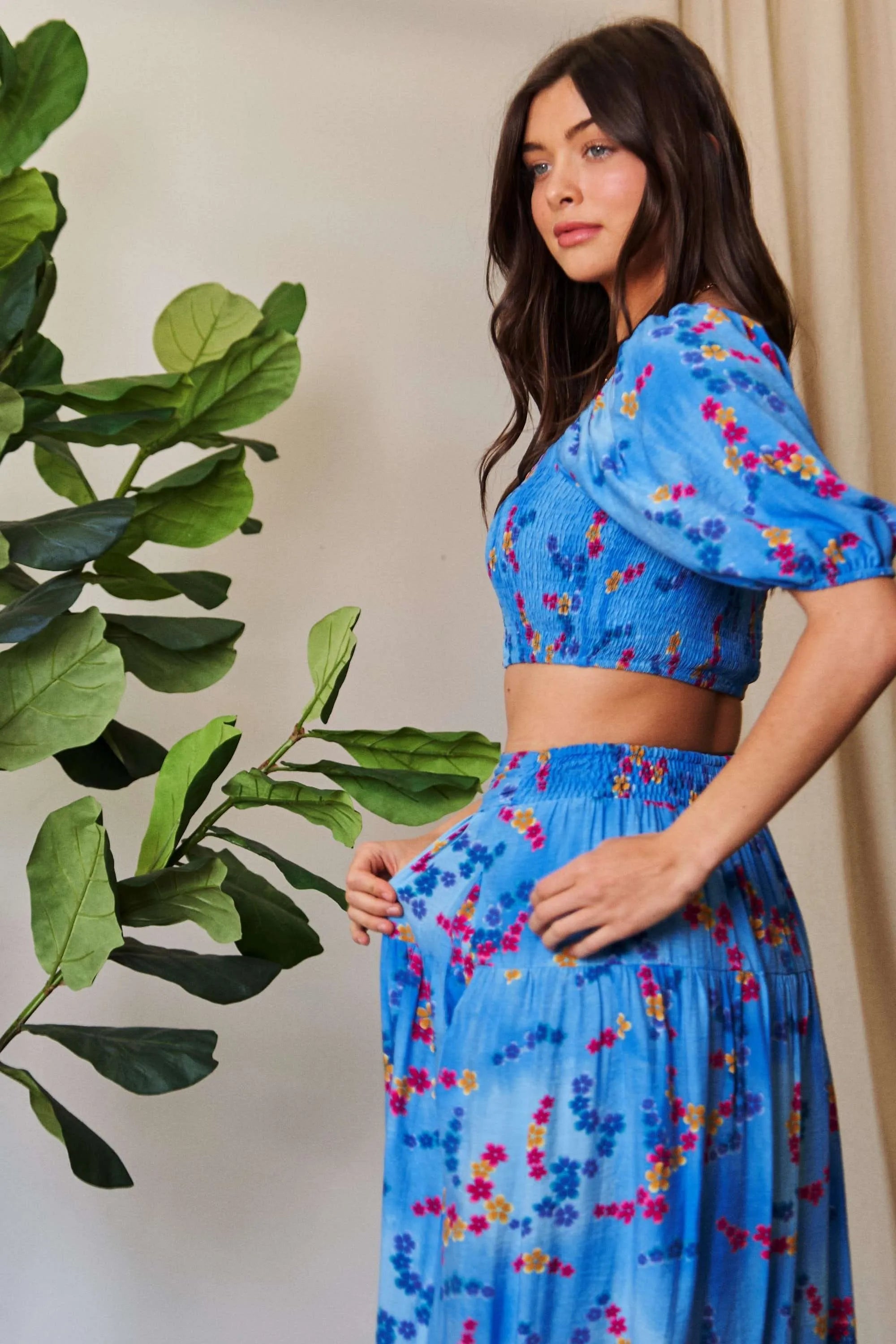 Davi & Dani Smocing Bodice Puff Short Sleeve Printed Crop Top c24898f242934d3b96f3d8b17c98bf5f-Max-Origin