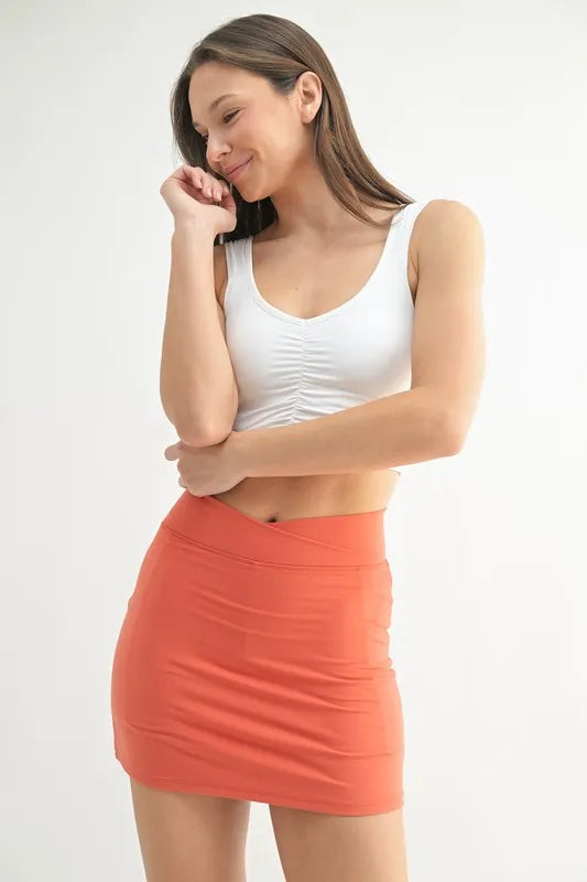 MONO B Ruched Front Active Tank c30143e085be4e56b546b87cb6dc3255-Max-Origin