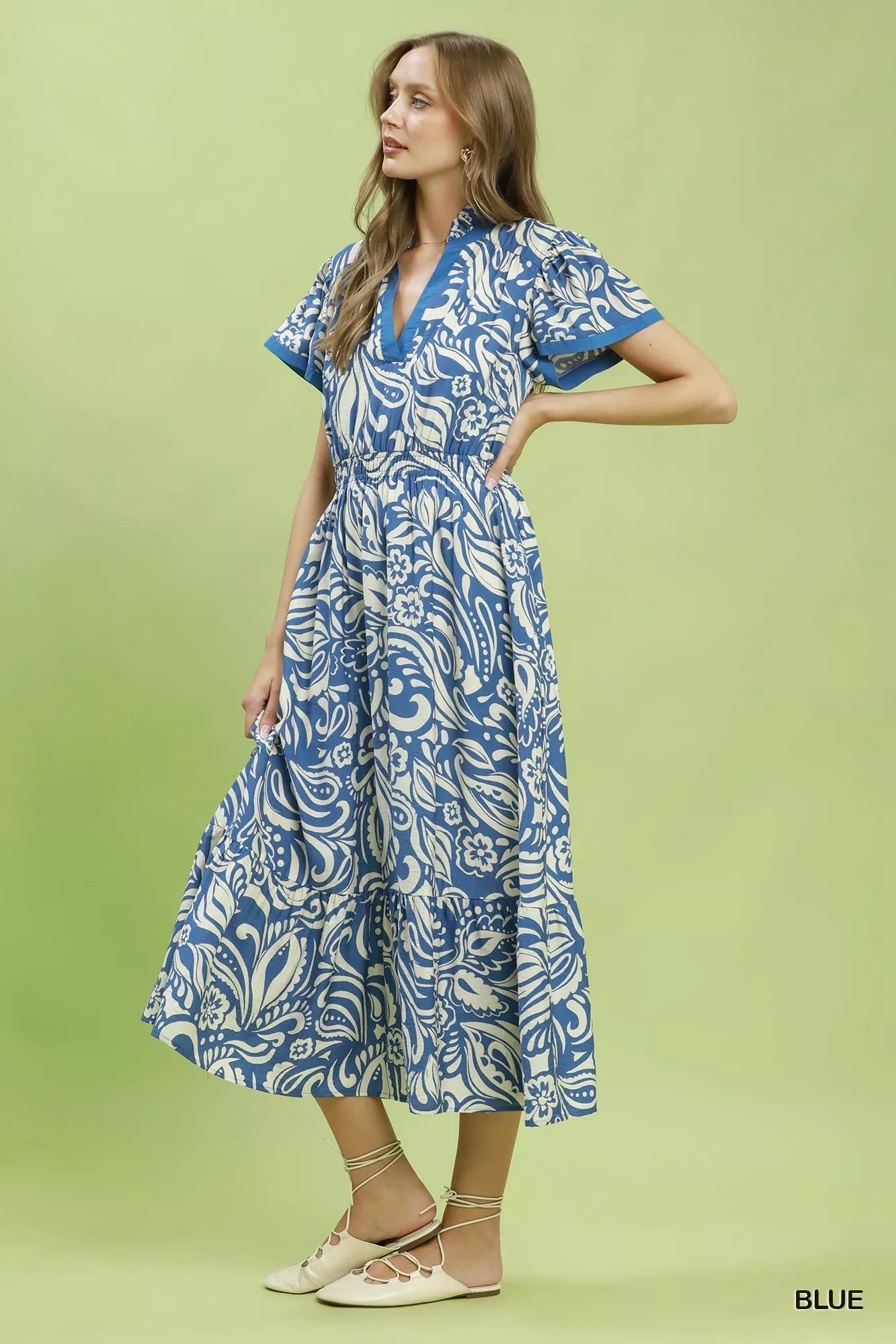Umgee Paisley Print Midi Dress with Side Pockets c3e461b1-6b45-4119-8496-aee1fa288916-Max-Origin
