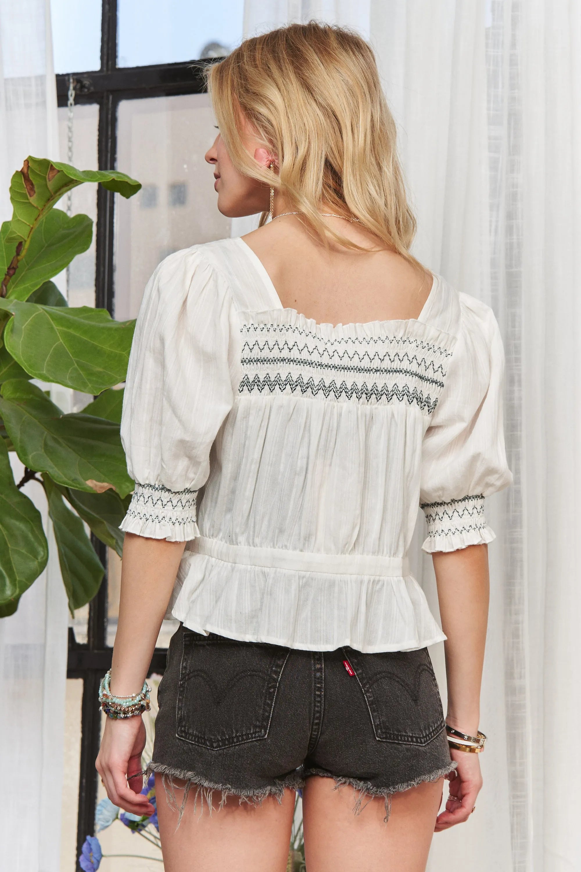 ADORA Smocked Puff Sleeve Peasant Blouse c3efba8b0c984807862c8e55066ade7a-Max-Origin