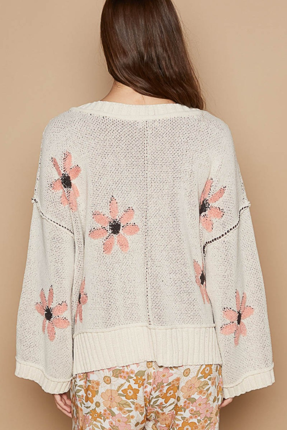 POL V-Neck Floral Pattern Chenille Sweater POL V-Neck Floral Pattern Chenille Sweater - TopFashionHQ