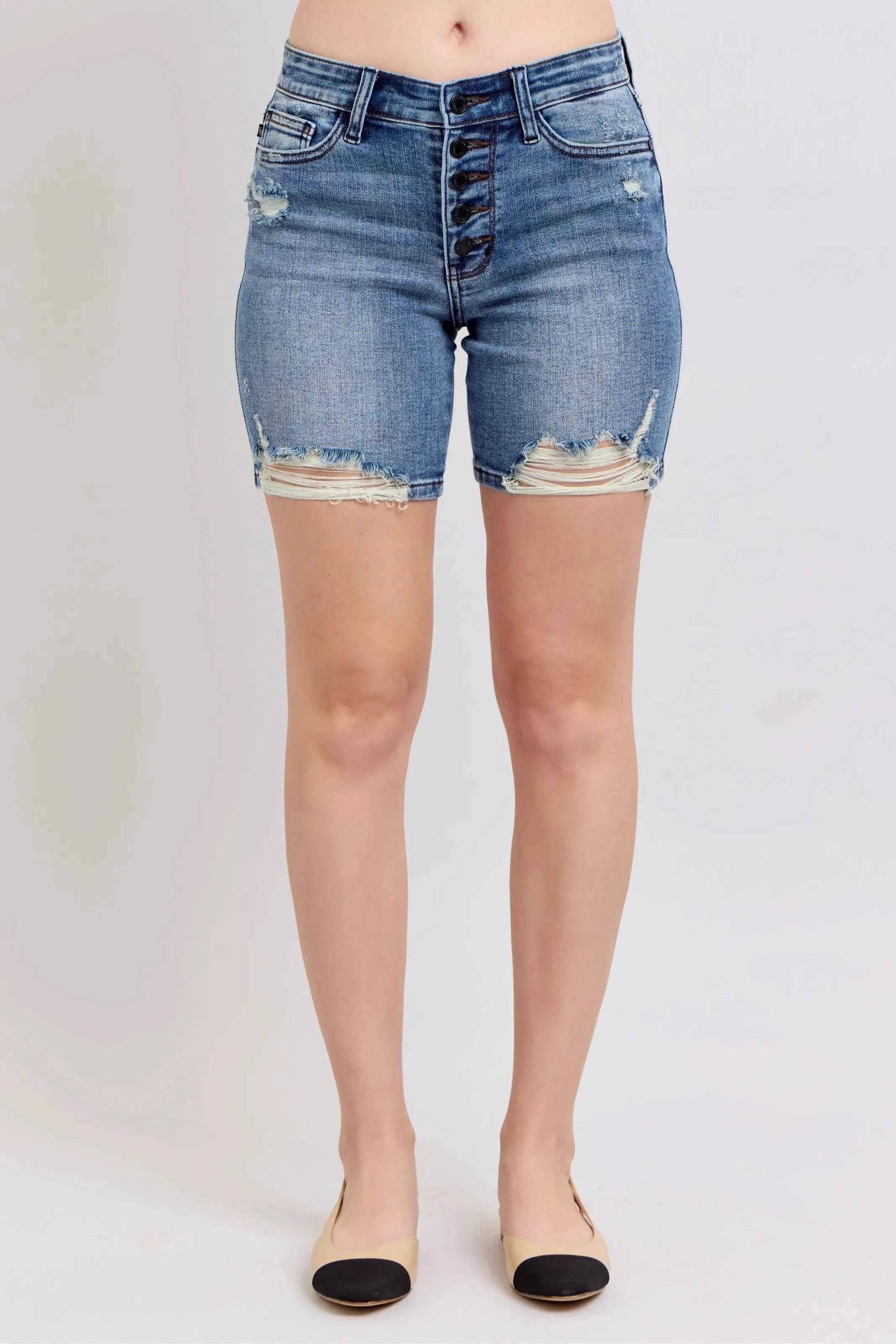 Judy Blue Button Fly Mid Length Denim Shorts W/ Destroy Judy Blue Button Fly Mid Length Denim Shorts W/ Destroy