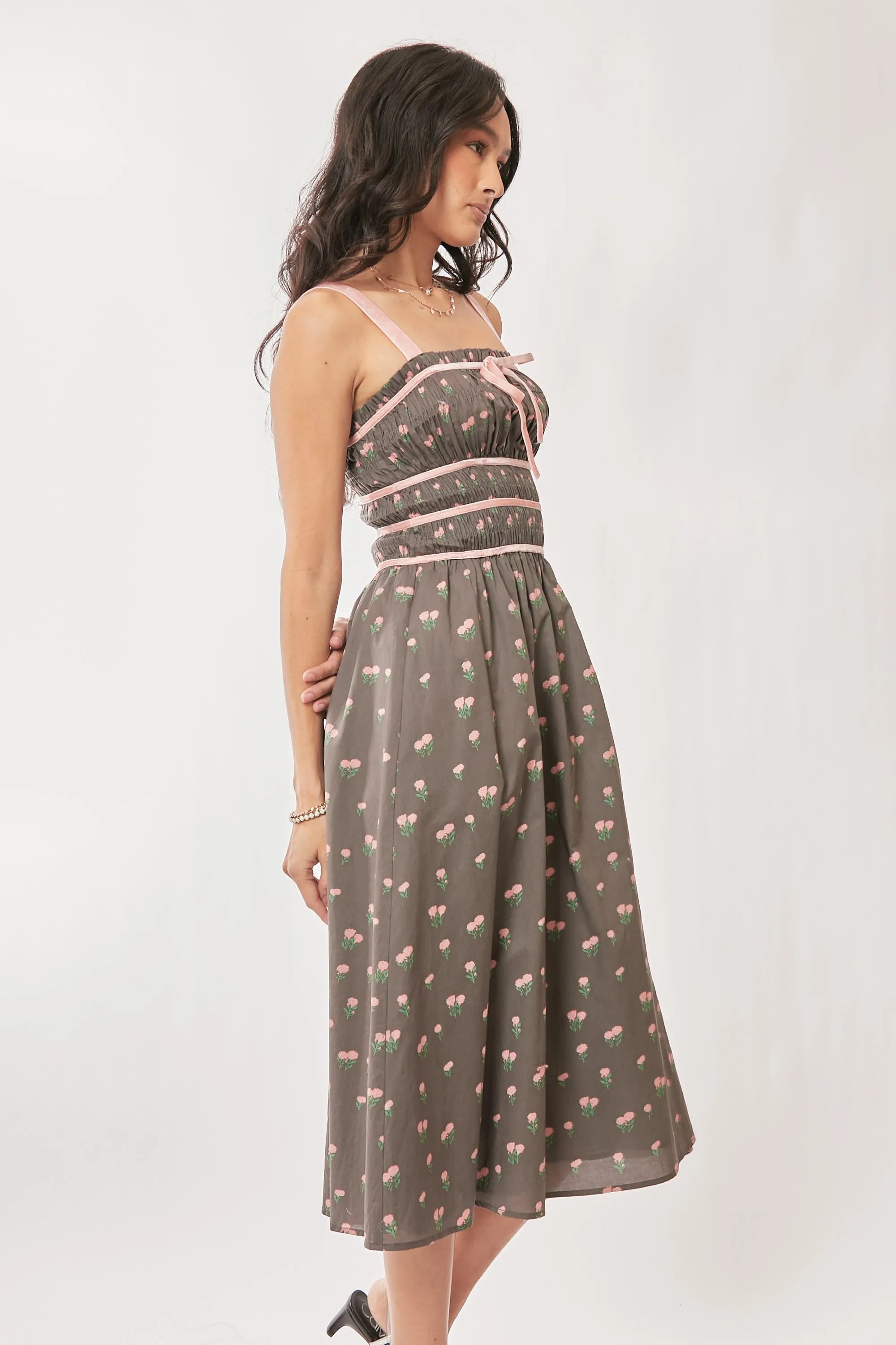 Davi & Dani Contrast Velvet Tape Smocking Bodice Midi Dress c809b257cc5744fcbeb810406fad91ce-Max-Origin