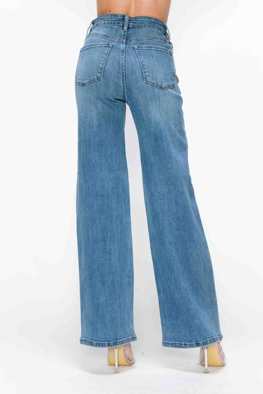 bytos Full Size High Rise Wide Leg Jeans with Pockets bytos Full Size High Rise Wide Leg Jeans with Pockets