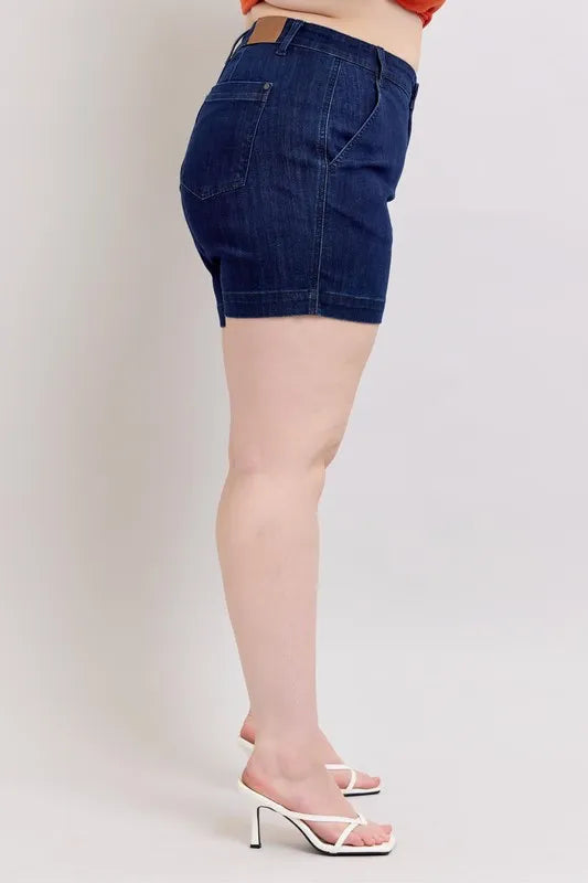 Judy Blue Full Size High Waist Denim Shorts Plus Size c919dbed-4dfe-4b72-9690-cadc74c8a090-Max-Origin