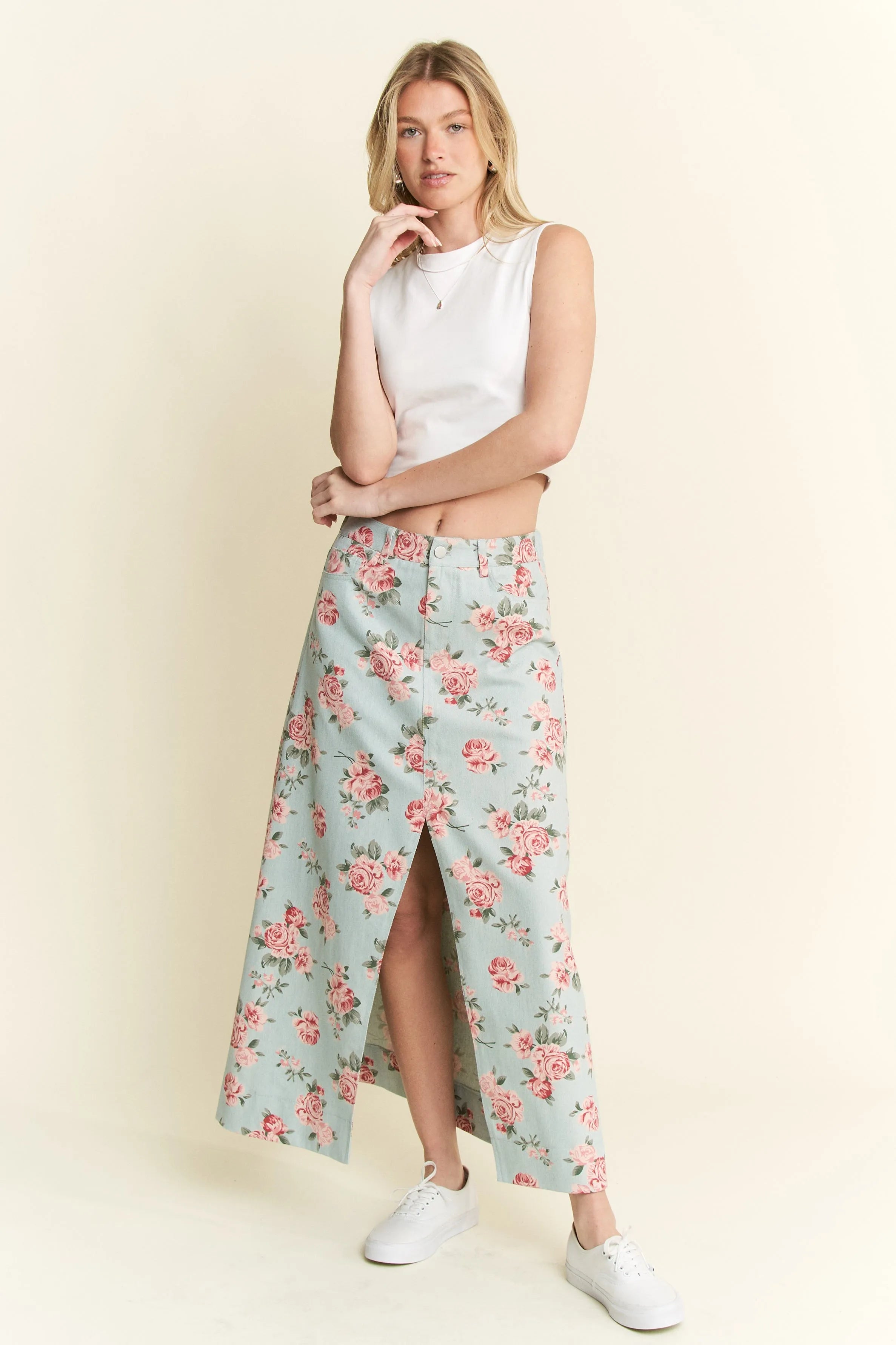 Jade By Jane Full Size Floral Print Front Slit Denim Maxi Skirt Plus Size c9e9e64519a94380aece693872a7282b-Max-Origin