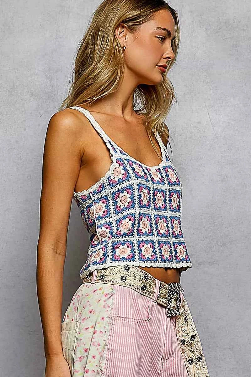 POL Scalloped Edge Cropped Crochet Cami with Granny Square Pattern POL Scalloped Edge Cropped Crochet Cami with Granny Square Pattern