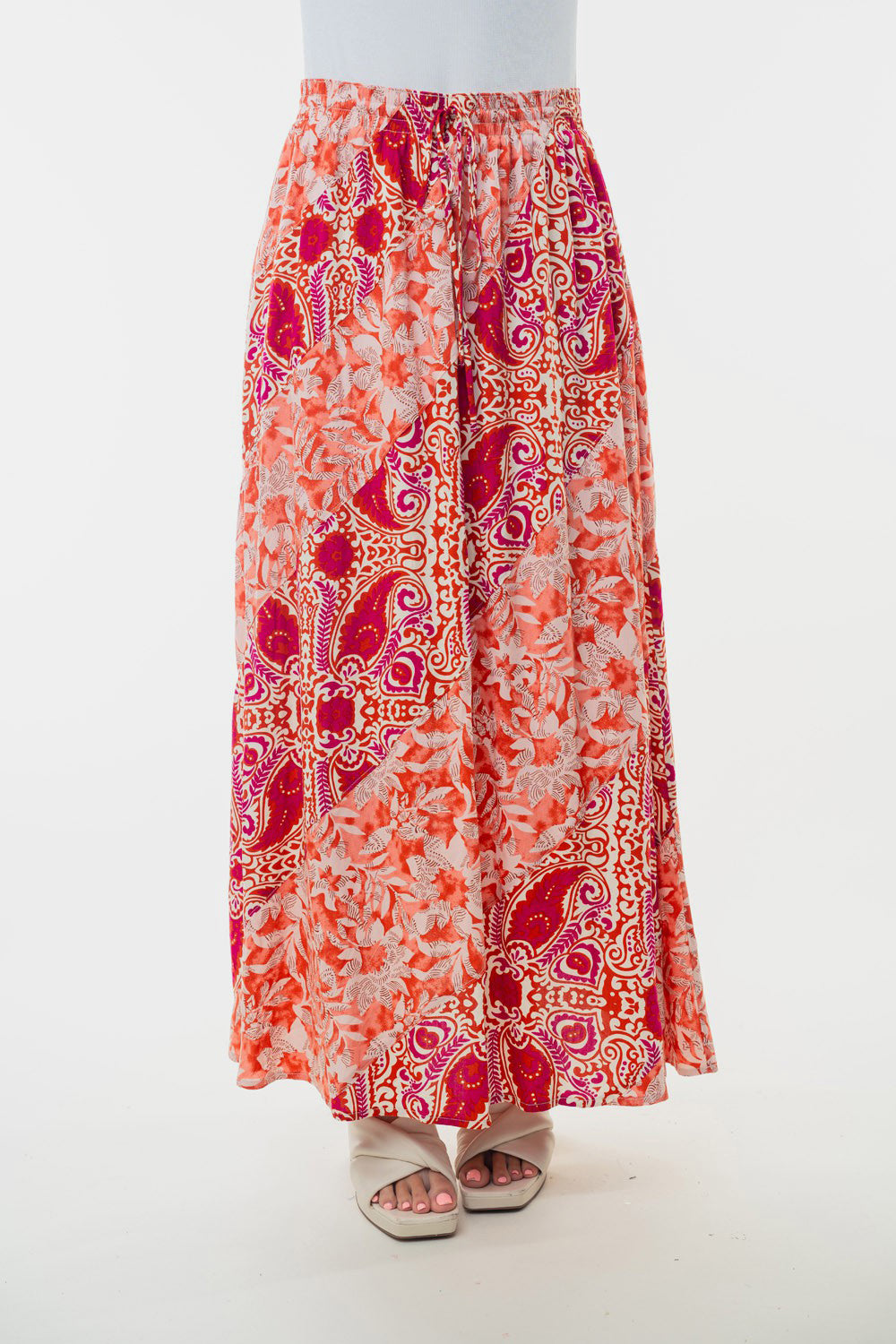 White Birch Full Size High Waisted Floral Woven Skirt White Birch Full Size High Waisted Floral Woven Skirt