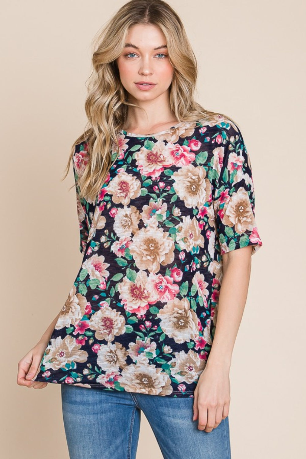 BOMBOM Floral Round Neck T-Shirt BOMBOM Floral Round Neck T-Shirt - TopFashionHQ
