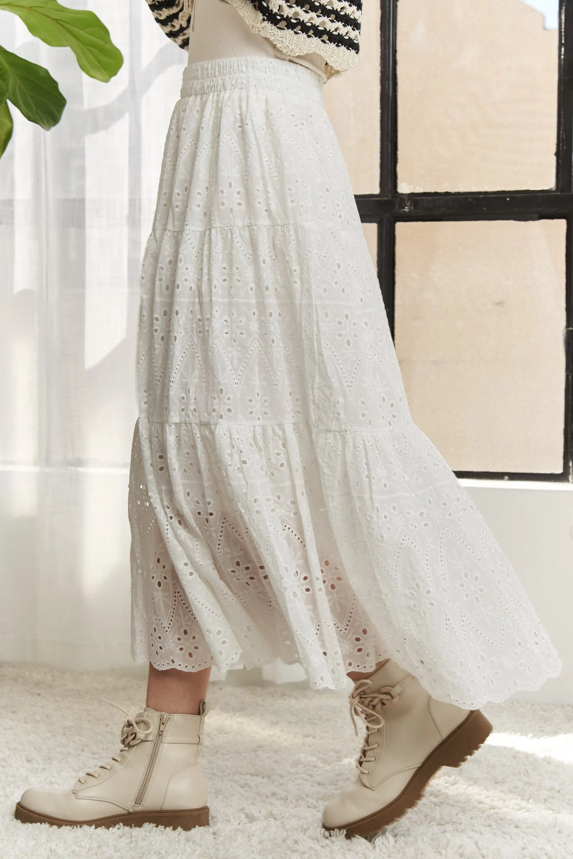 ADORA Elastic Waistband Tiered Midi Skirt cd948876-3500-4a61-857a-19bc61e1eff8-Max-Origin