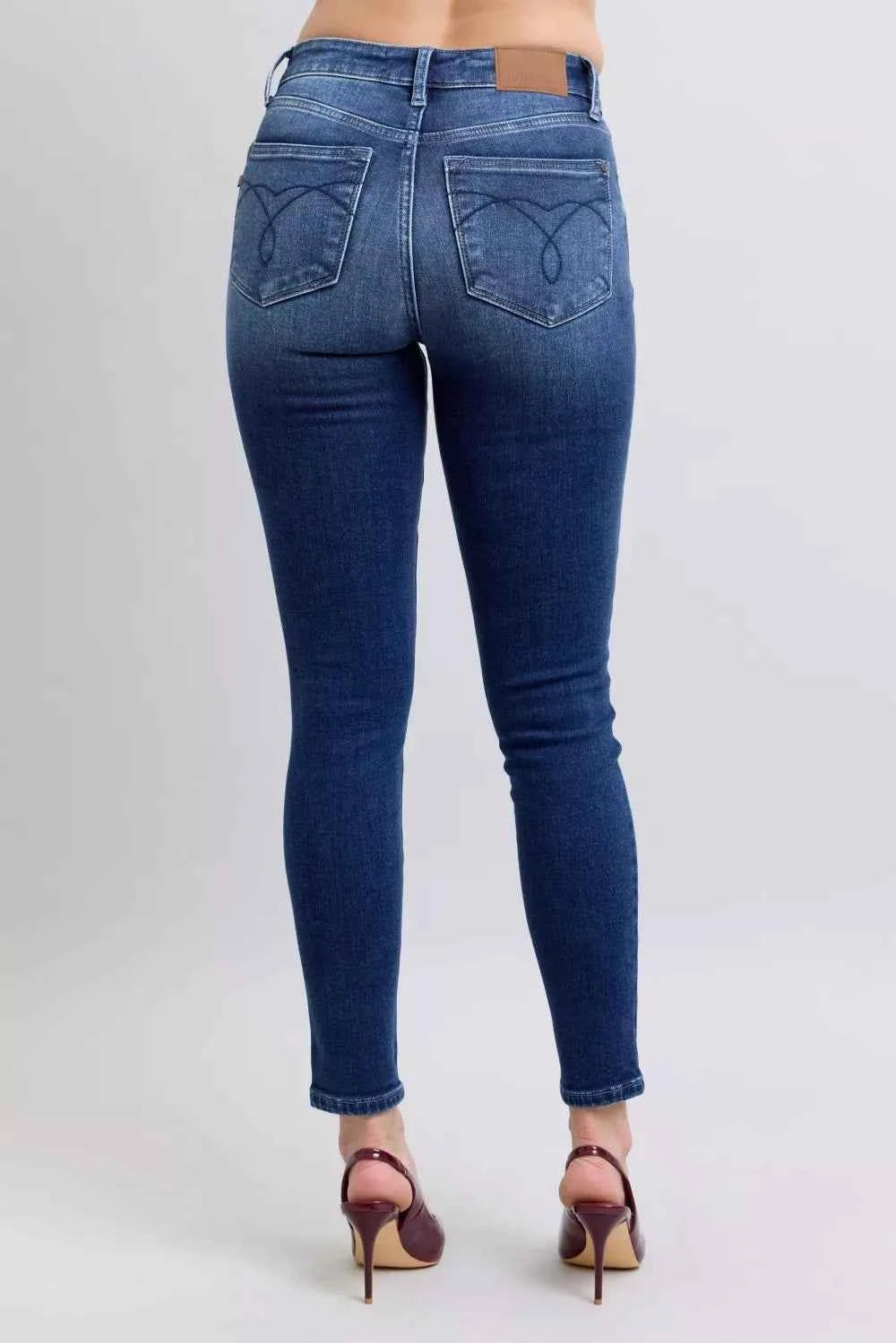 Judy Blue Full Size Washed Thermal Skinny Jeans Plus Size Judy Blue Full Size Washed Thermal Skinny Jeans Plus Size