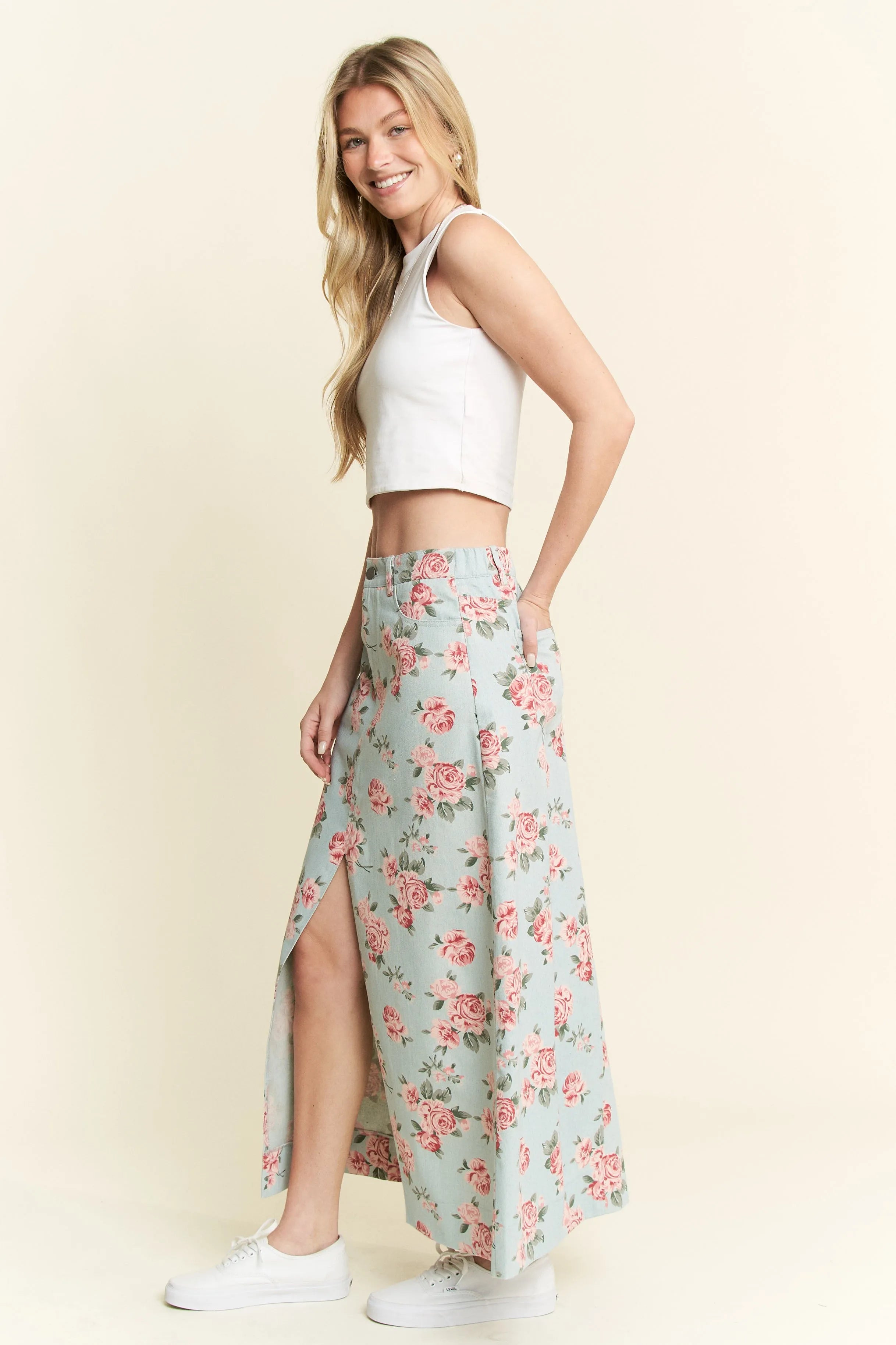 Jade By Jane Full Size Floral Print Front Slit Denim Maxi Skirt Plus Size d2f5aa5bded244b8b07837f8efcaceb9-Max-Origin