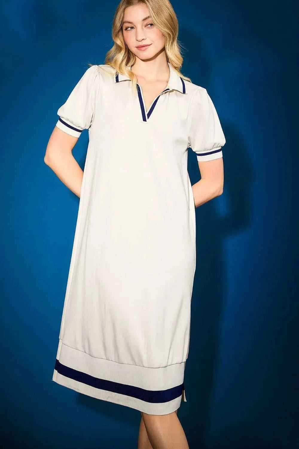 Umgee Side Slit Contrast Trim Short Sleeve Dress Umgee Side Slit Contrast Trim Short Sleeve Dress
