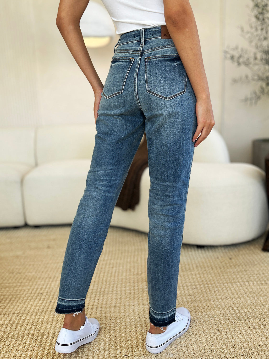 Judy Blue Full Size Mid Rise Rigid Magic Release Hem Jeans Judy Blue Full Size Mid Rise Rigid Magic Release Hem Jeans - TopFashionHQ