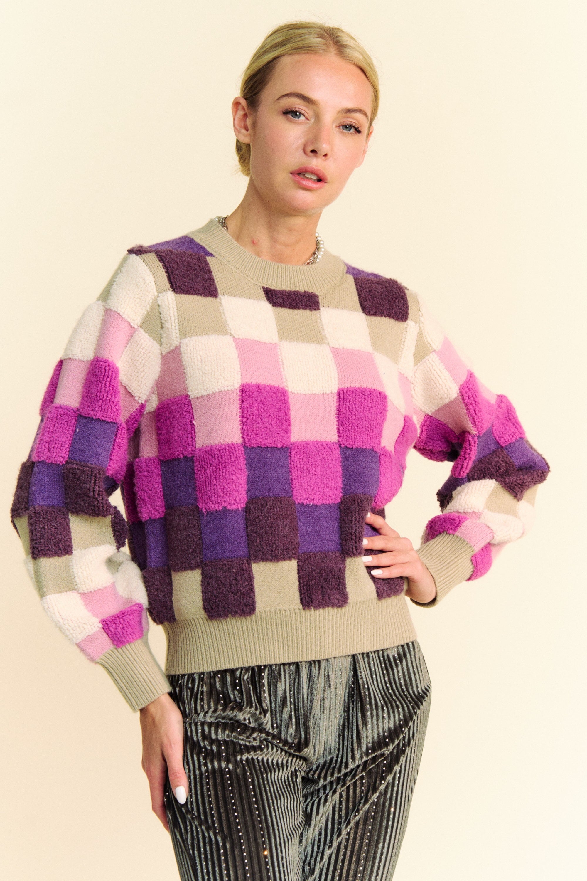 Davi & Dani Checkered Round Neck Long Sleeve Sweater Davi & Dani Checkered Round Neck Long Sleeve Sweater